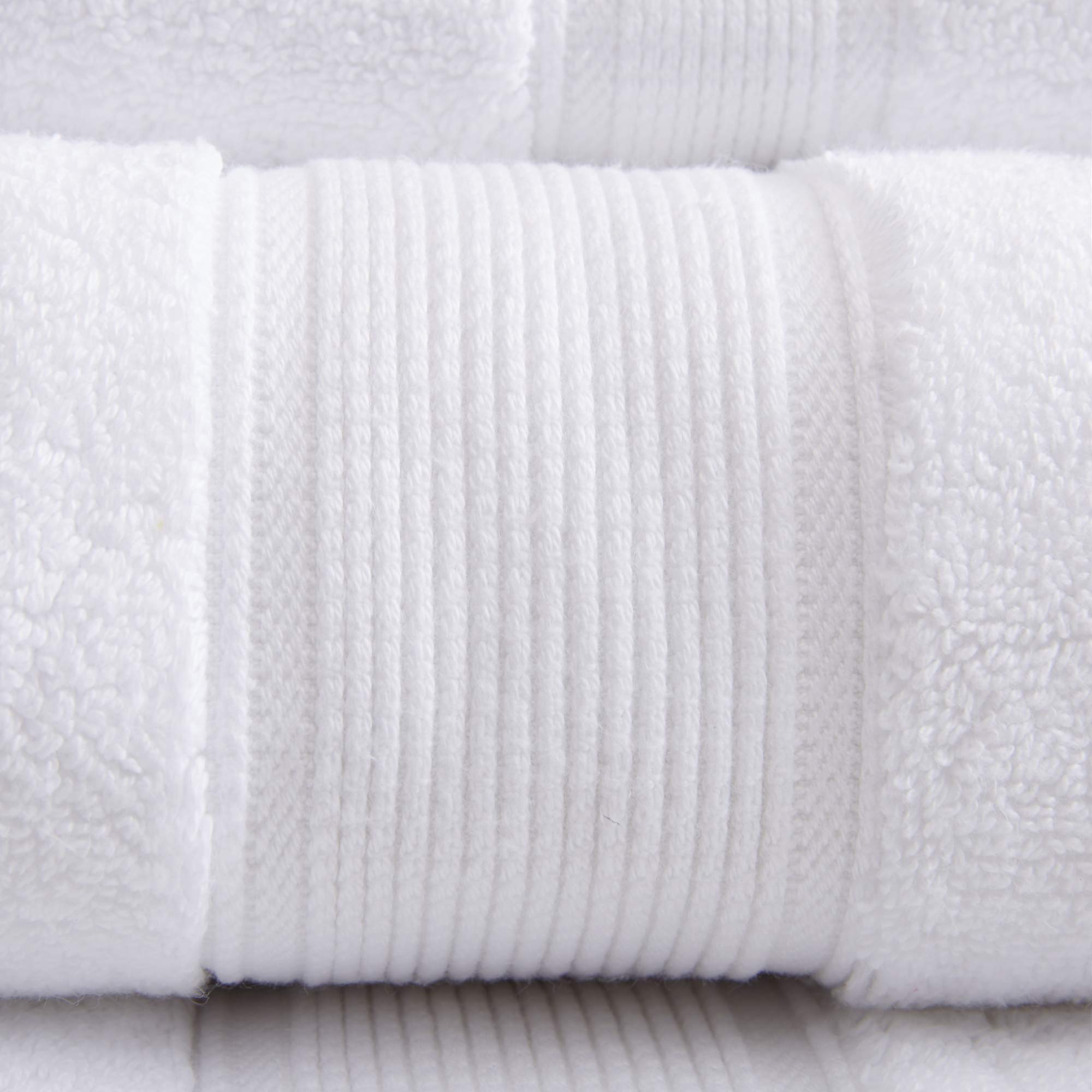 Madison Park Signature 800GSM 100% Cotton Bath Towel Set - 8 Piece Luxury Bathroom Towels (2 Bath, 2 Hand, 4 Washcloths) | Ultra Absorbent, Quick Dry, Spa Quality White | Perfect for Home, Hotel & Spa Use