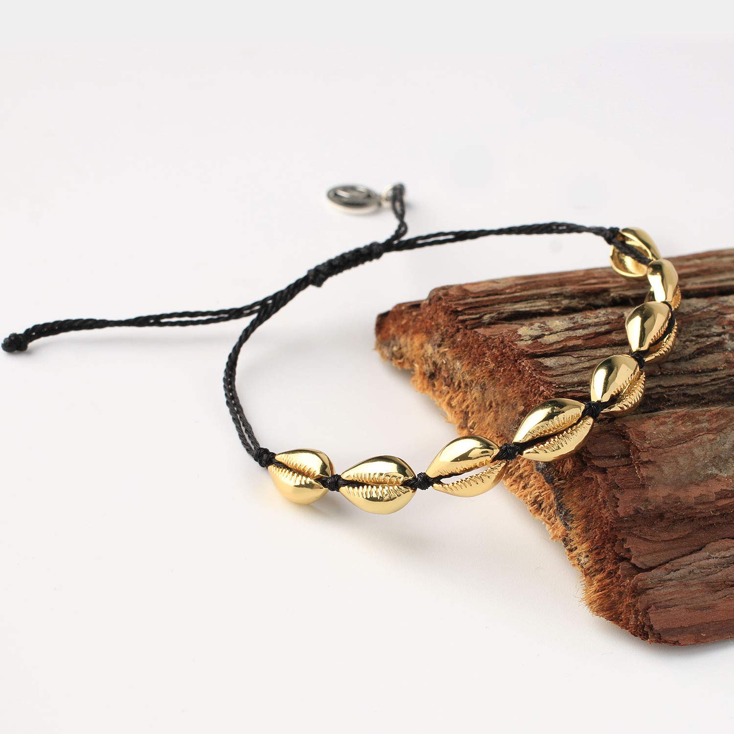Handmade Gold Sea Shell Bracelet with Boho Cowry Beads - Stylish Women's Beach Jewelry for Summer Vacations & Boho Fashion Accessories