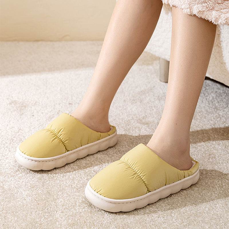QuiltedCozy Plush Indoor Warm Slippers for Women & Men - Soft Fleece-Lined House Shoes for Winter Comfort - Perfect for Home, Lounge & Cold Floors