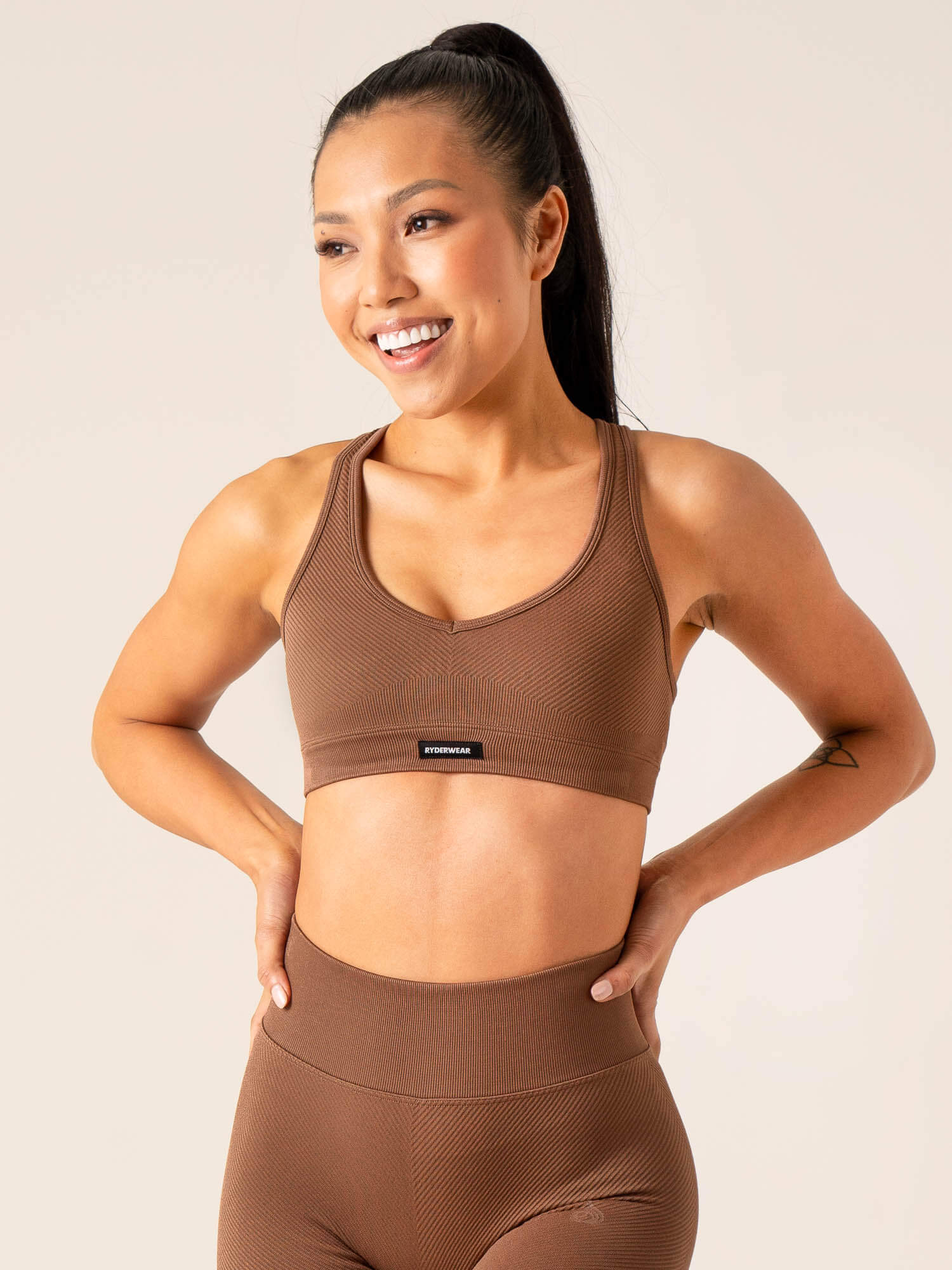 High Support Circuit Rib Seamless Sports Bra for Women - Chocolate Brown - Perfect for Yoga, Running & Gym Workouts