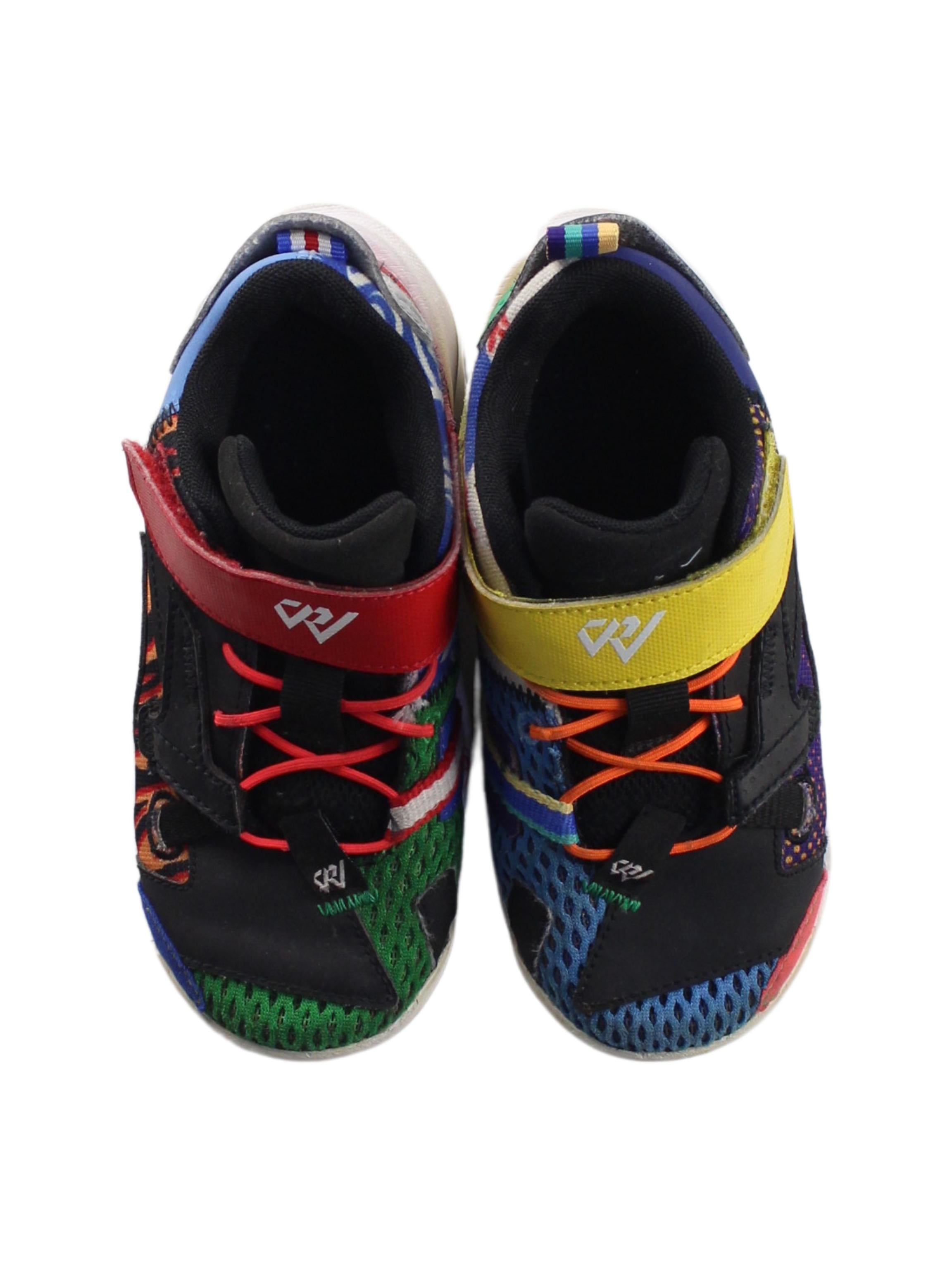 Air Jordan Retro Sneakers for Men - Size EU 28 (US 10) - Basketball Shoes for Court & Street Style - Perfect for Sports, Training & Casual Wear