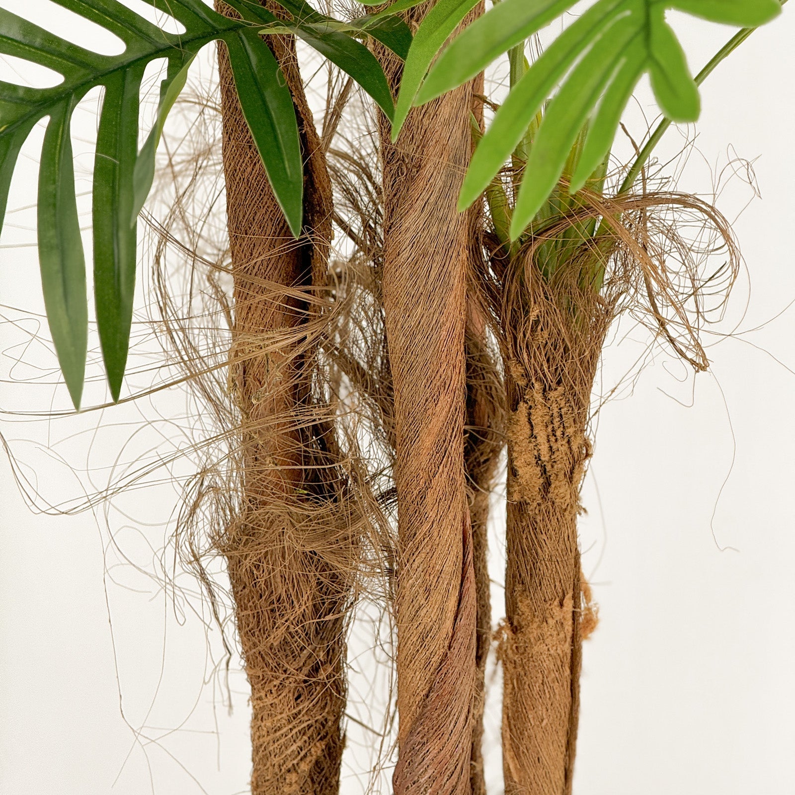 150cm Artificial Palm Tree Plant - Lifelike Fake Tropical Palm for Home, Office & Outdoor Decor - Perfect for Living Room, Patio, Garden & Commercial Spaces