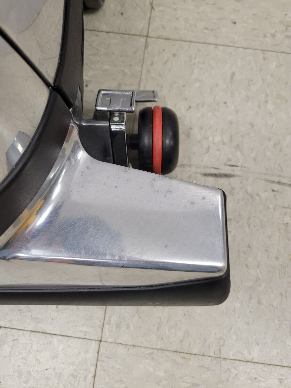 Original Kirby G10D Vacuum Cleaner - Powerful Suction for Carpets & Hard Floors - Ideal for Home Cleaning & Pet Hair Removal