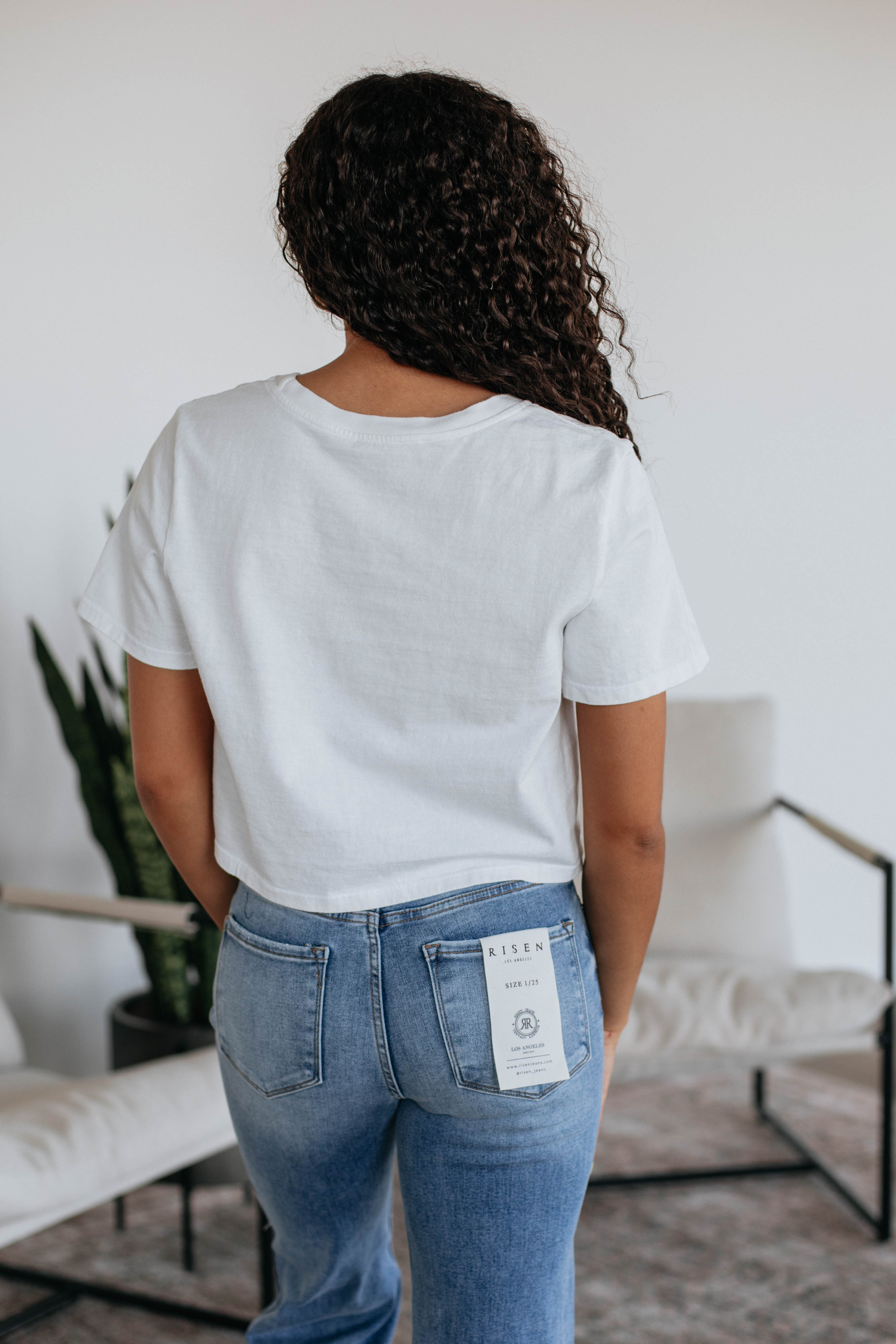 Driscoll Basic Tee Ivory - Soft Cotton Crew Neck T-Shirt for Men & Women | Casual Everyday Wear, Layering Essential, Comfortable Outfit for Work & Weekend