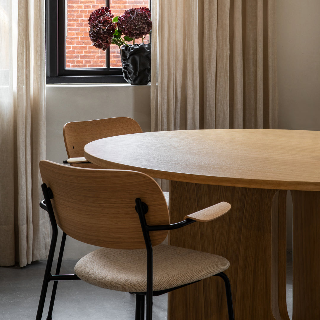 Modern Androgyne Dining Table - Stylish & Durable for Kitchen, Dining Room, or Small Space - Perfect for Family Meals & Entertaining Guests