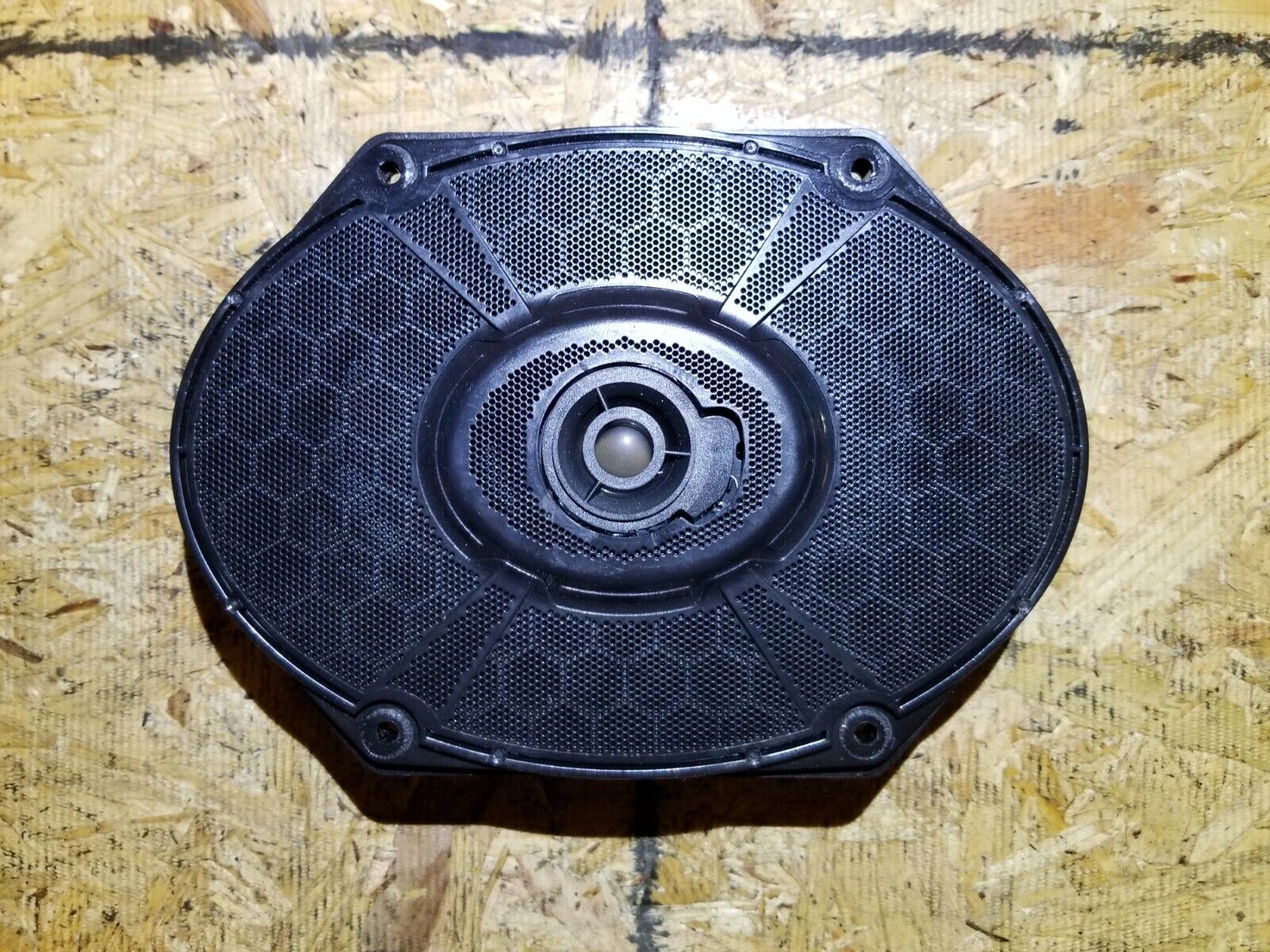 2005-2011 Lincoln Town Car OEM Audio Speaker Replacement - 65k Compatible for Premium Sound System Upgrade | Perfect for Car Audio Enhancement & DIY Installation