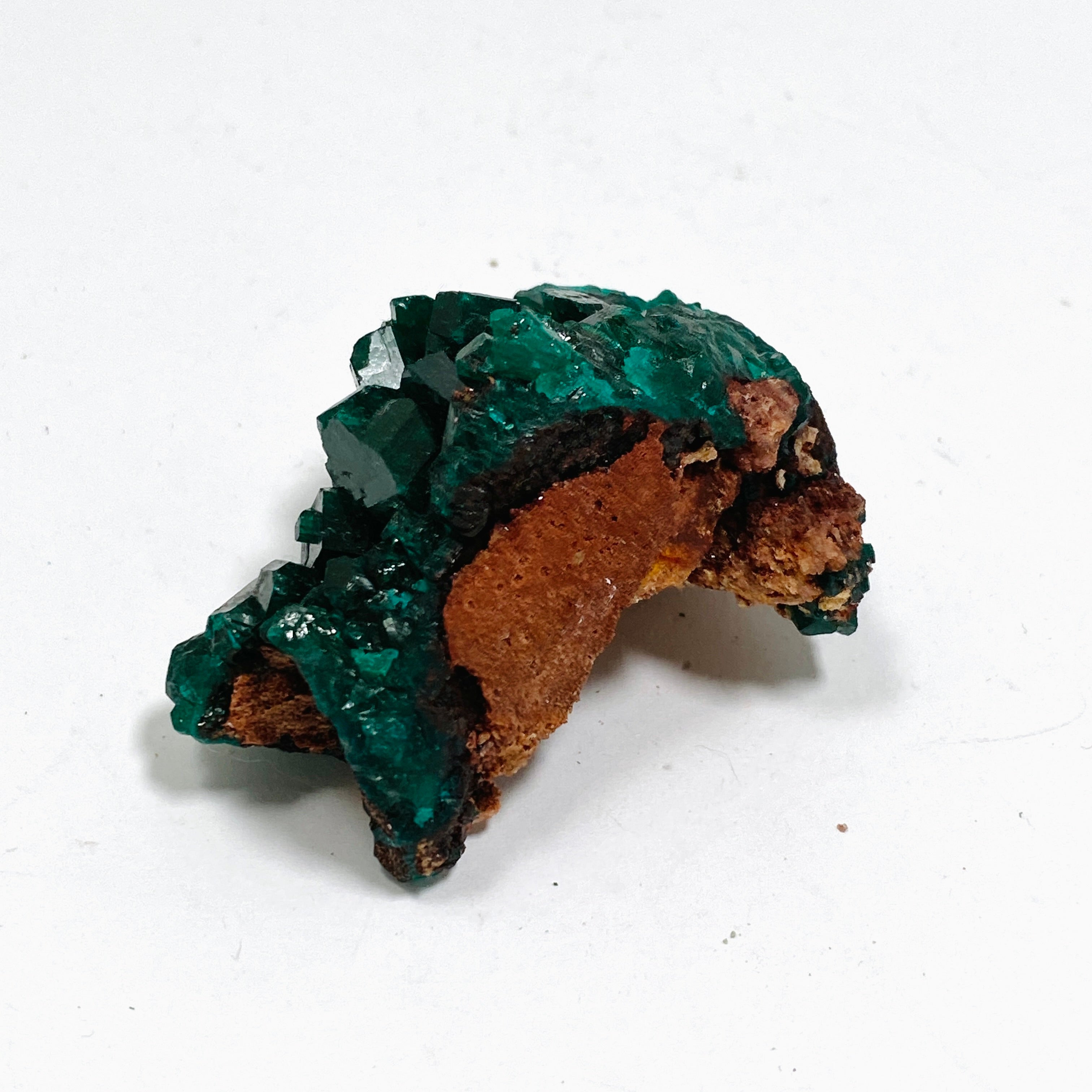Natural Dioptase Crystal Specimen - Rare Green Mineral Stone for Collectors & Healing - Perfect for Home Decor, Meditation & Energy Work