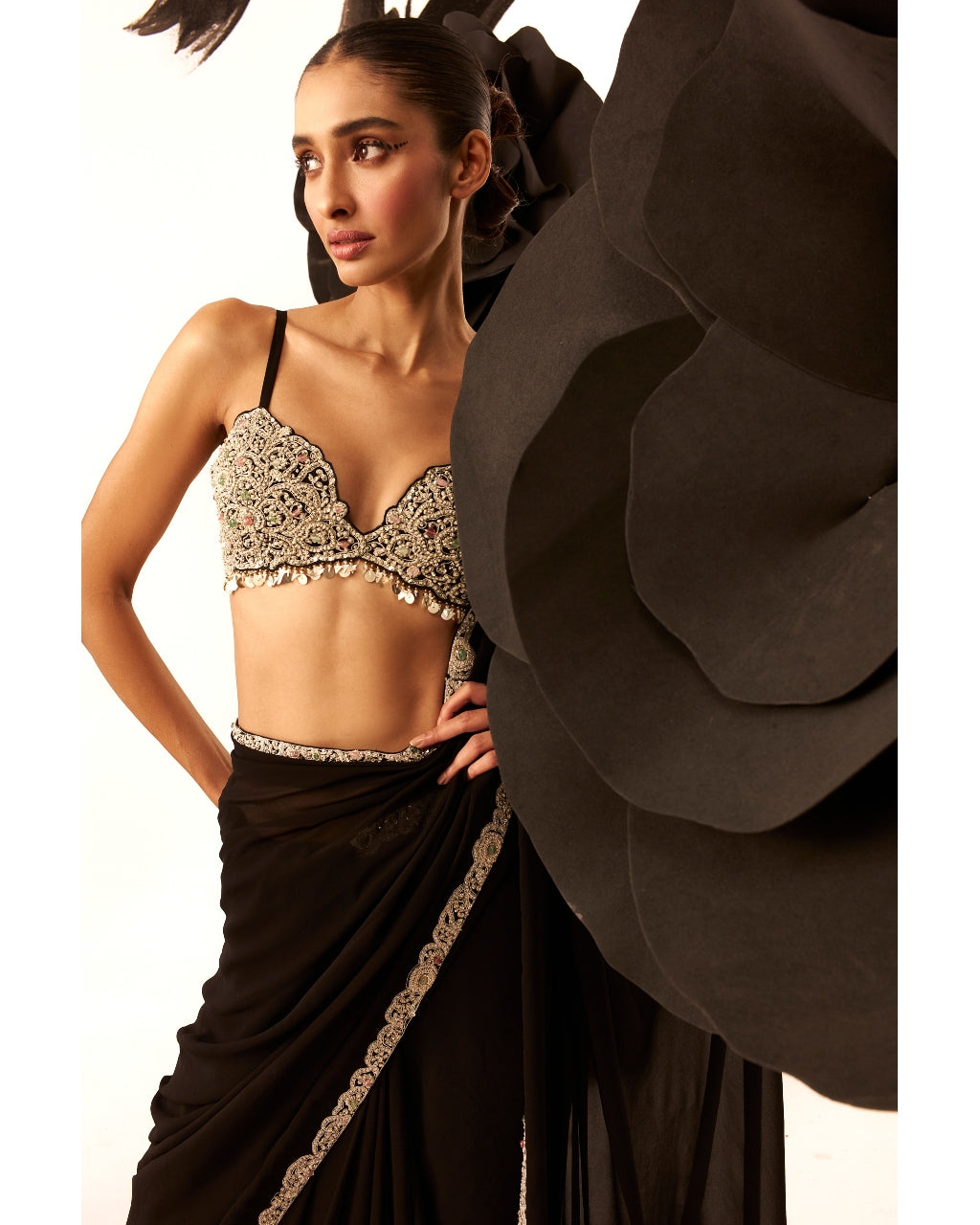 Elegant Black 6 Yard Embroidered Sari for Women - Traditional Indian Wedding & Party Wear - Perfect for Festivals, Bridal Dressing & Cultural Events