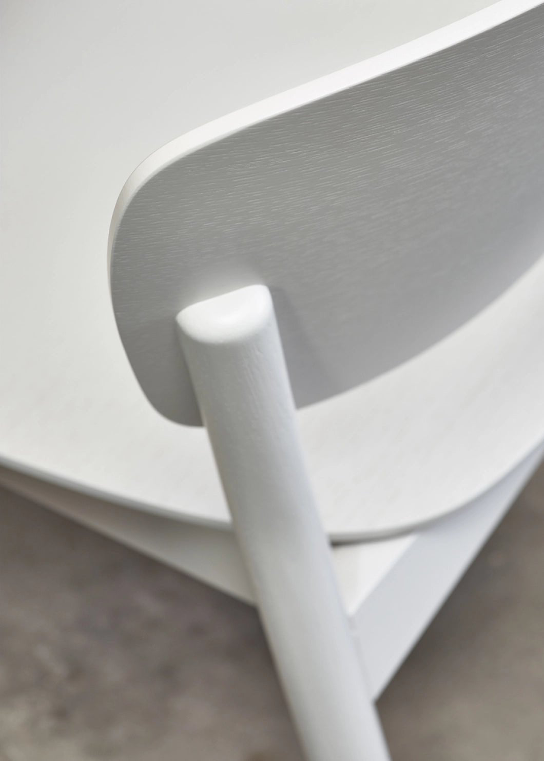 Valencia Side Chair by Ton - Modern Wooden Dining Chair for Kitchen, Living Room & Office - Comfortable & Stylish Seating Solution