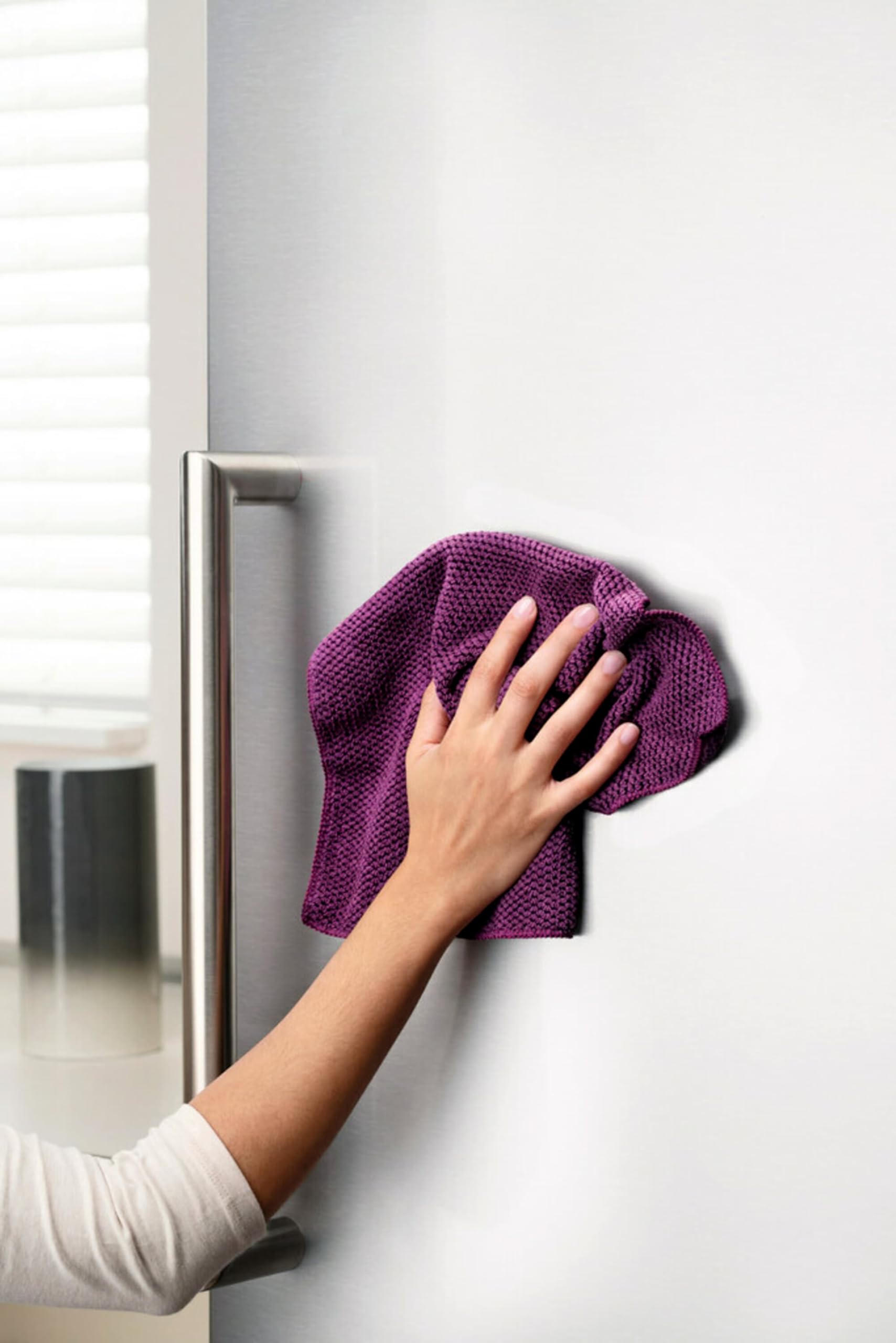 Scotch-Brite Microfiber Premium Kitchen Cleaning Cloth - Super Absorbent & Lint-Free Dish Towel (1-Pack) - Perfect for Washing Dishes, Countertops & Stainless Steel Appliances