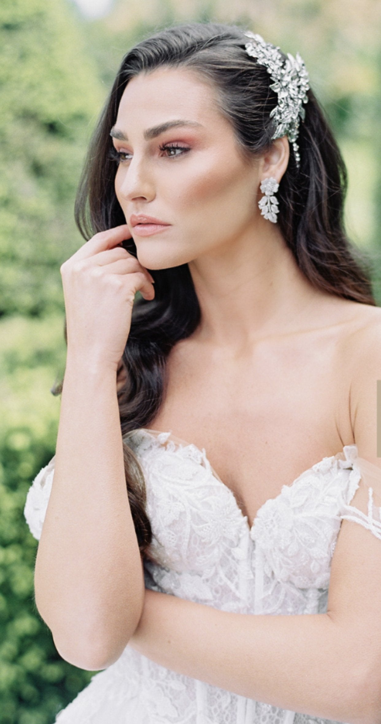RIANN Simulated Diamond Floral Leaf Bridal Earrings - Elegant Wedding Jewelry for Brides, Bridesmaids & Formal Occasions