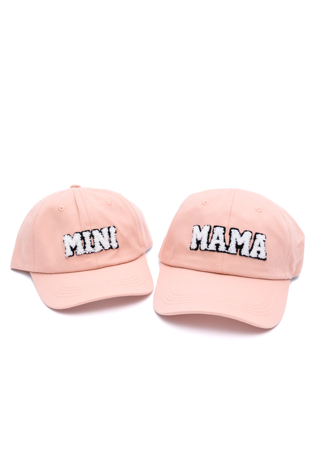 Stylish Pink Mom and Baby Hat Set - Matching Mother-Daughter Winter Beanies for Family Photos & Outdoor Activities
