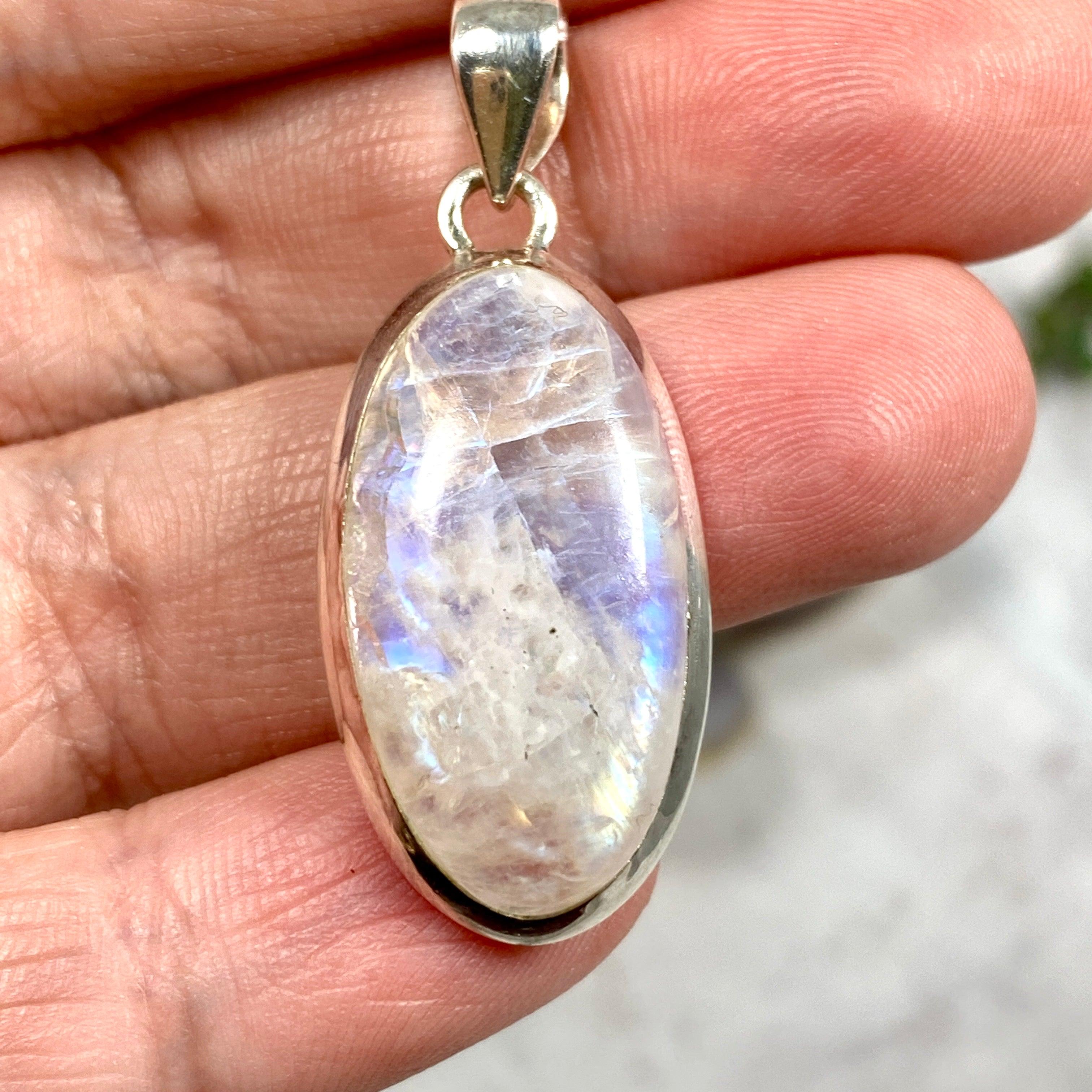 Moonstone Oval Pendant Necklace KPGJ2898 - Elegant Gemstone Jewelry for Women, Perfect for Weddings & Special Occasions