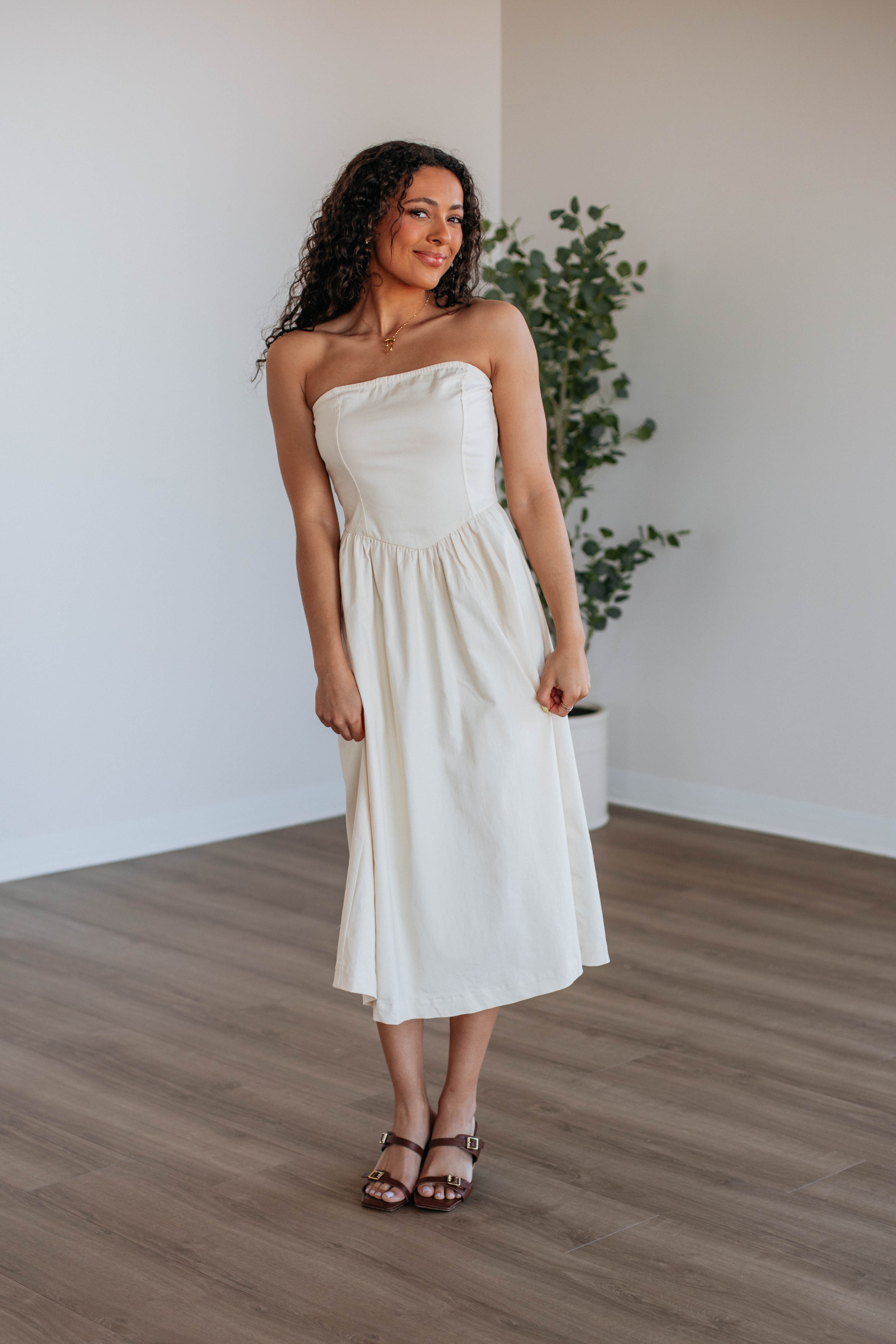 Novelle Women's Elegant Floral Print Dress - Perfect for Summer Parties, Weddings & Casual Outings