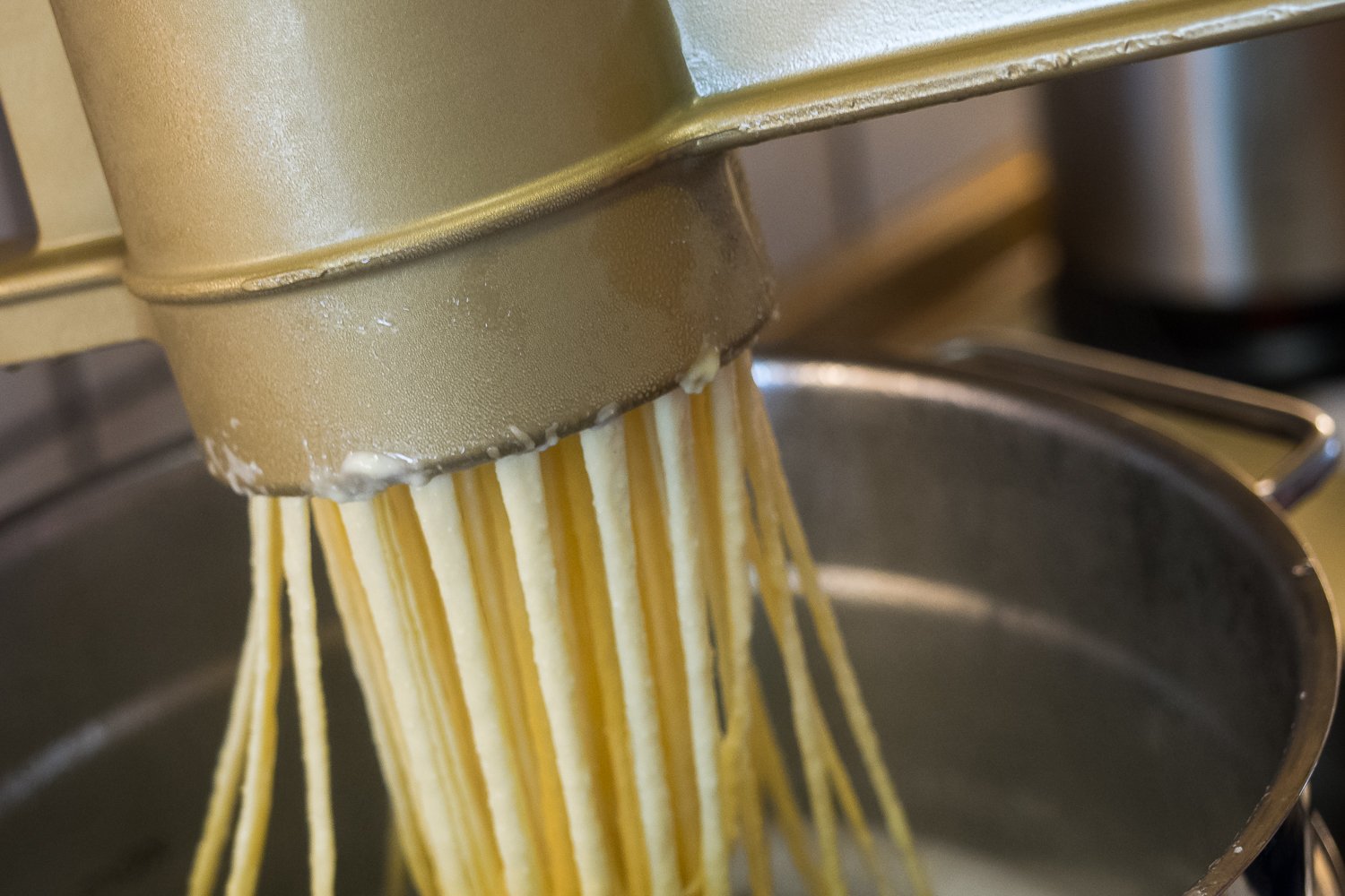 Premium Spaetzle Maker & Potato Press - Stainless Steel German Noodle Maker for Homemade Spaetzle, Dumplings & Gnocchi - Perfect for Traditional German Cuisine & Family Cooking