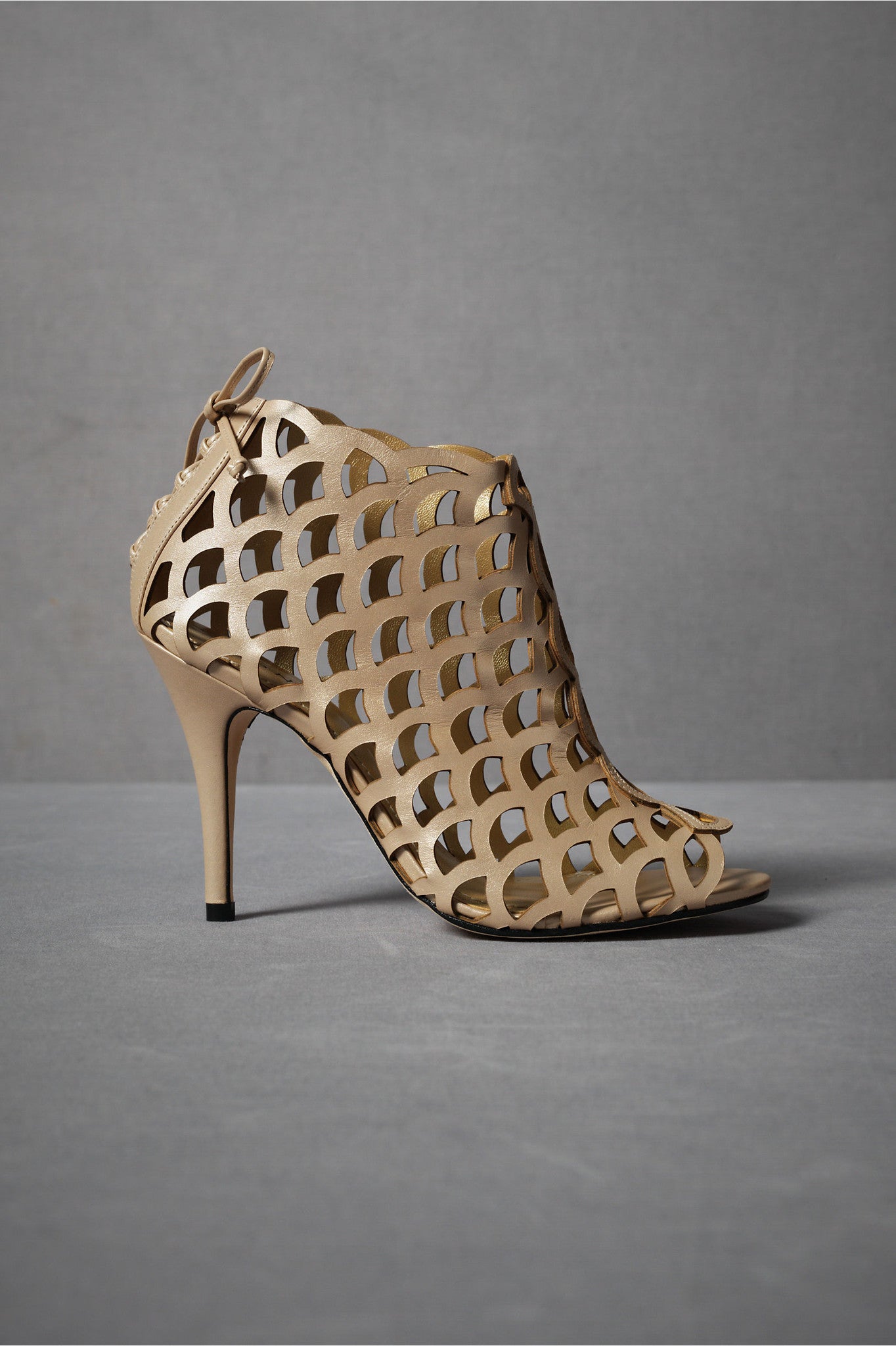 Stylish Chain Link Strap High Heels for Women - Fashionable & Comfortable Party & Evening Shoes for Weddings, Prom, and Night Out