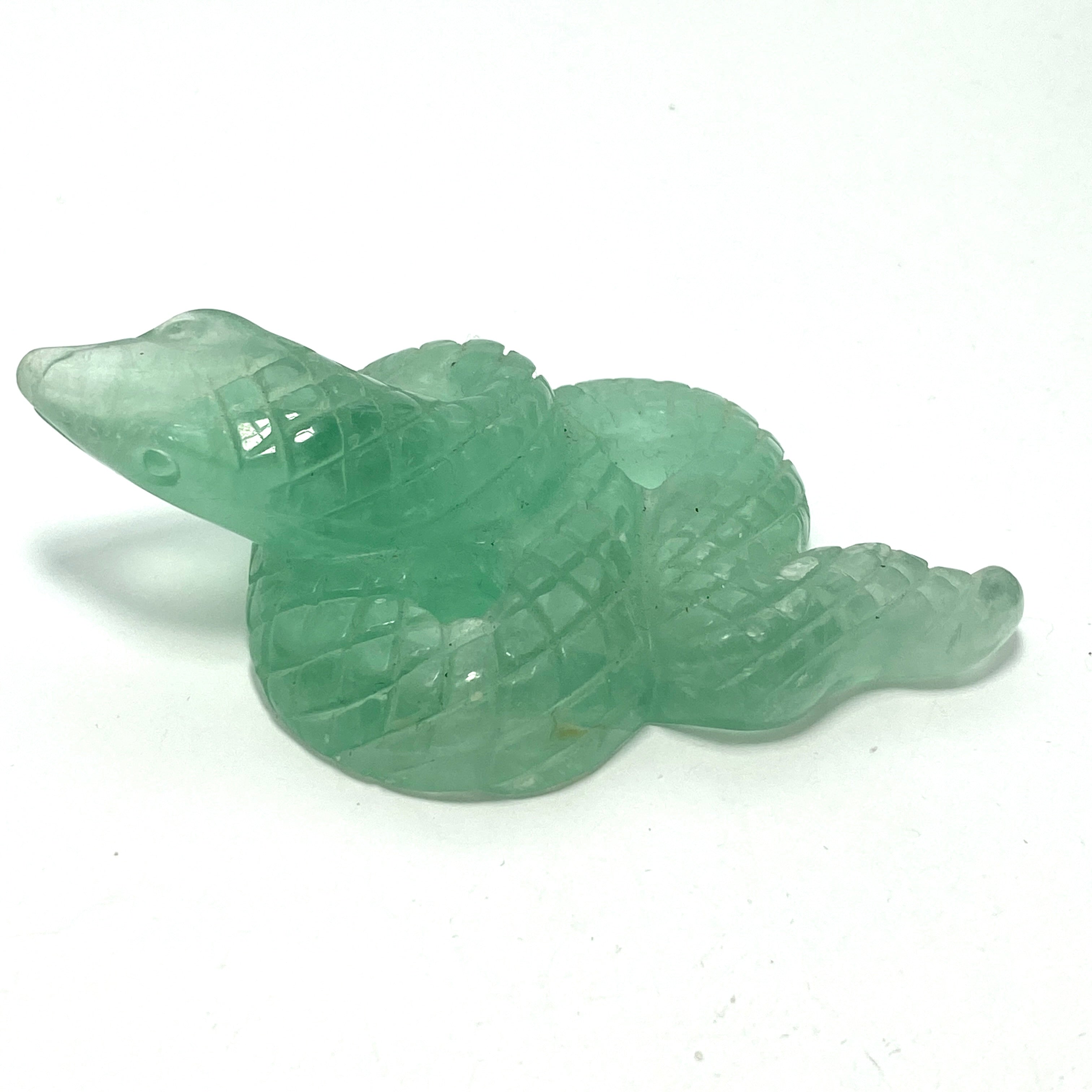 Natural Green Fluorite Crystal Snake Sculpture - Handcrafted Spiritual Decor, Feng Shui Gift & Meditation Aid | Perfect for Home Office Decor, Yoga Spaces & Energy Healing