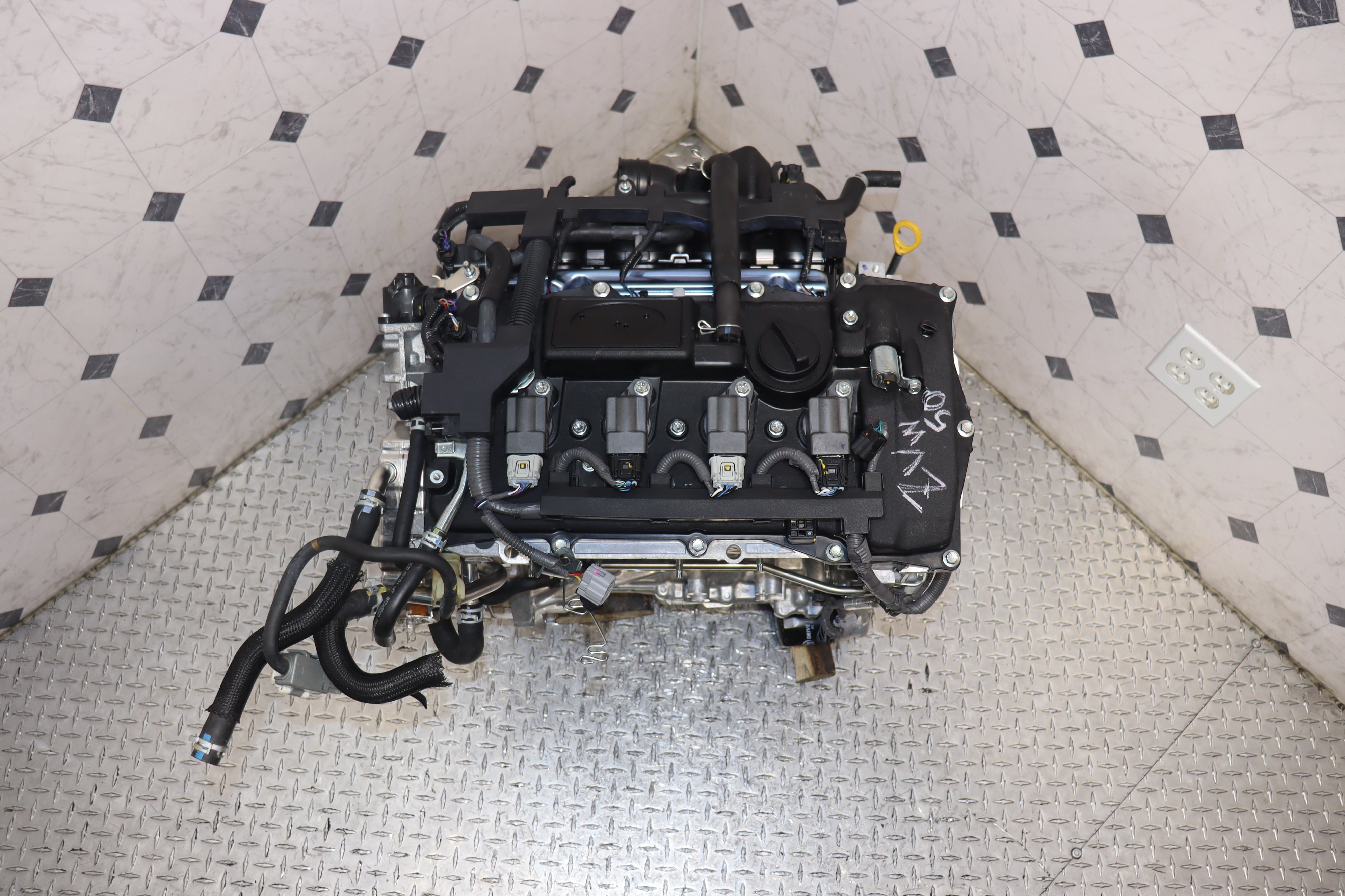 JDM 2ZR-FXE 1.8L 4-Cylinder Hybrid Engine for 2016-2021 Toyota Prius (4th Gen) - Perfect Replacement for Hybrid Vehicle Maintenance & Performance Upgrades