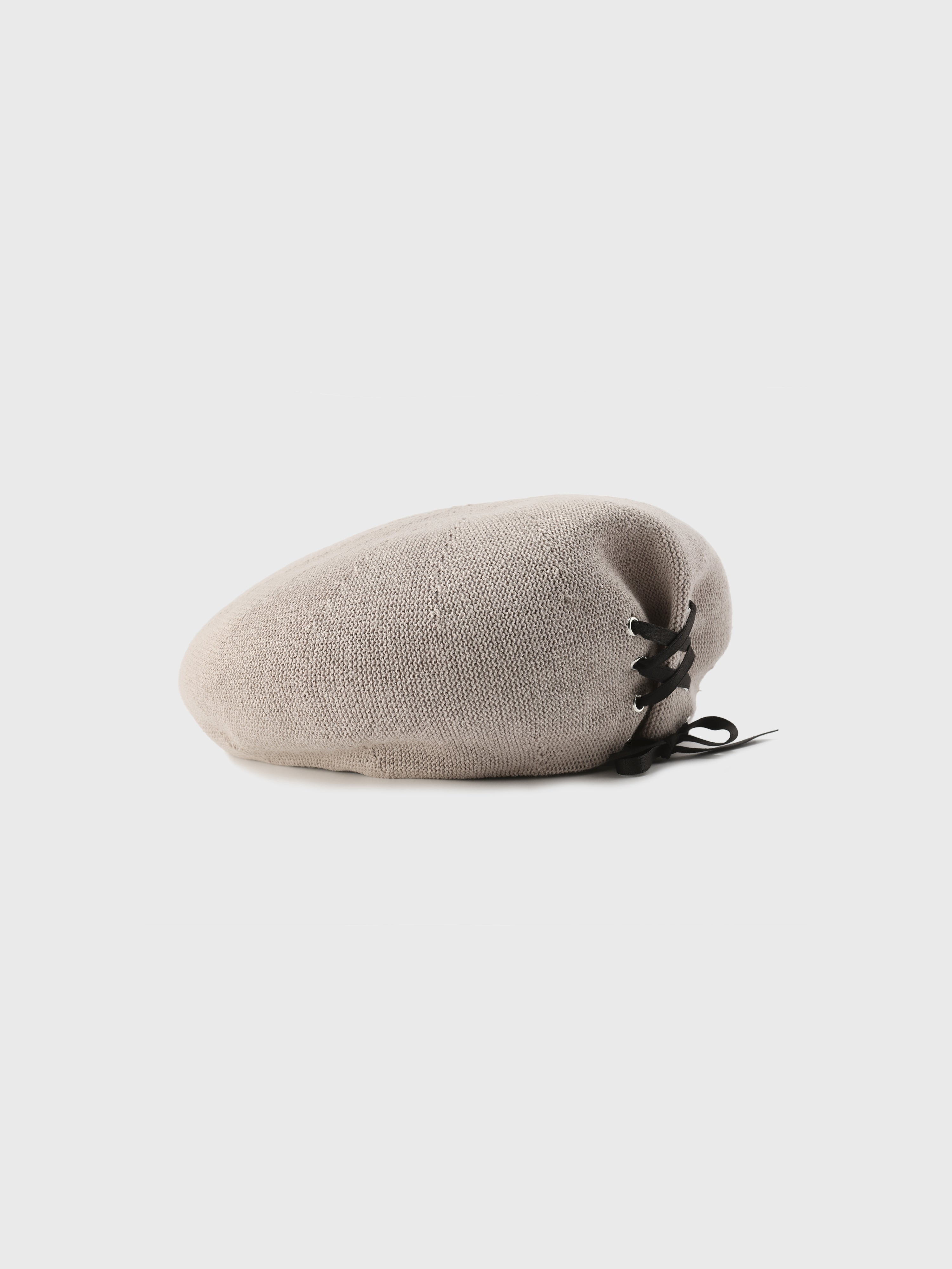Dart Beret Hat - Stylish & Adjustable Women's Fashion Beret for Casual & Formal Occasions