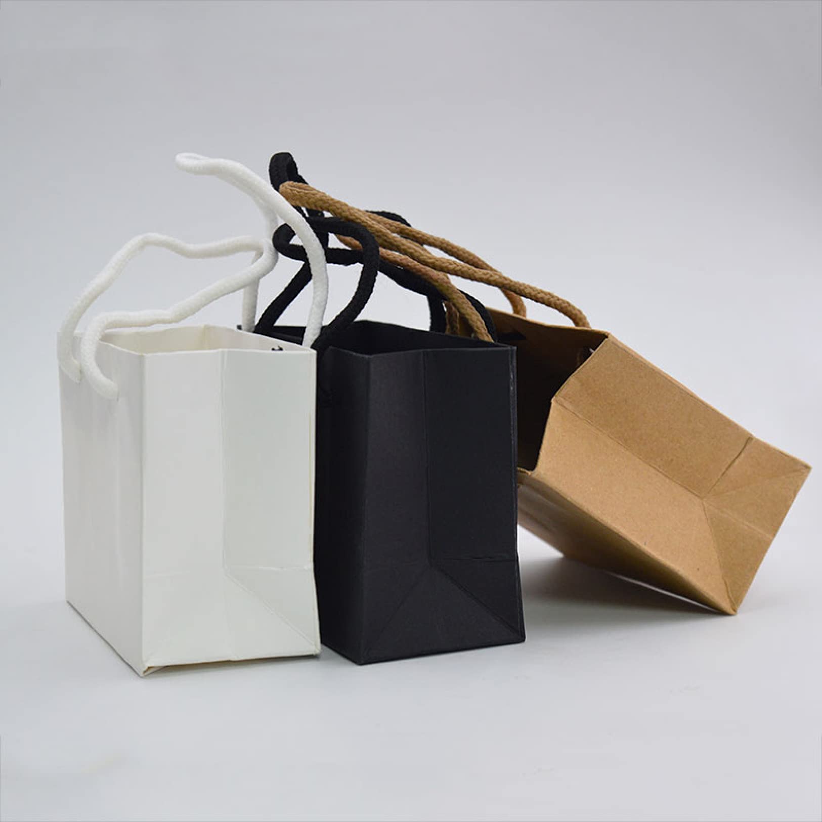 30 Pcs Elegant Kraft Paper Gift Bags with Handles - Perfect for Wedding Favors, Birthday Party Treats & Chocolate Packaging (Brown, 6x8 Inches)