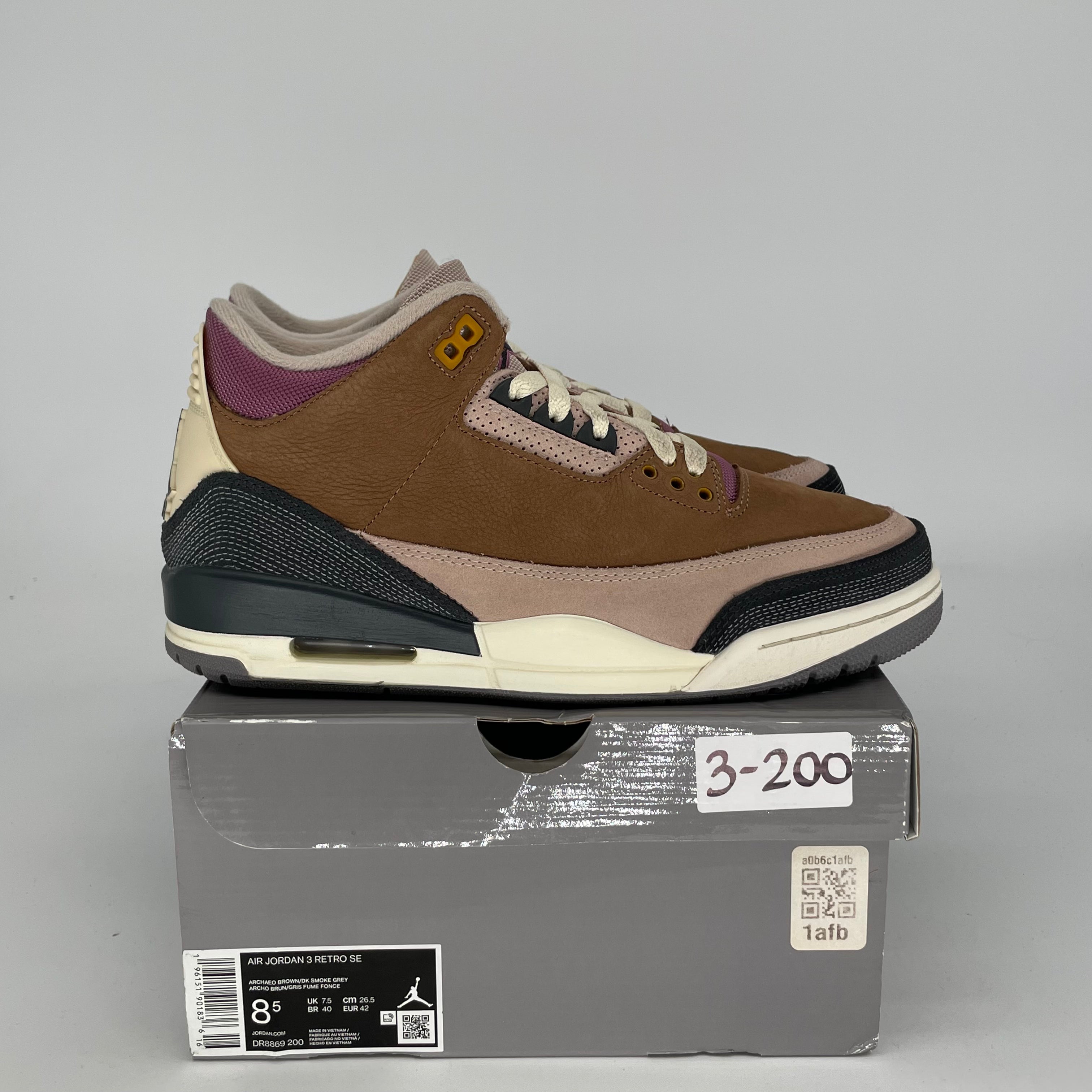 AIR JORDAN 3 WINTERIZED ARCHAEO BROWN Sneakers - Men's Size 8.5/Women's Size 10 (DR8869-200) - Waterproof Basketball Shoes for Winter Outdoor Sports & Street Fashion