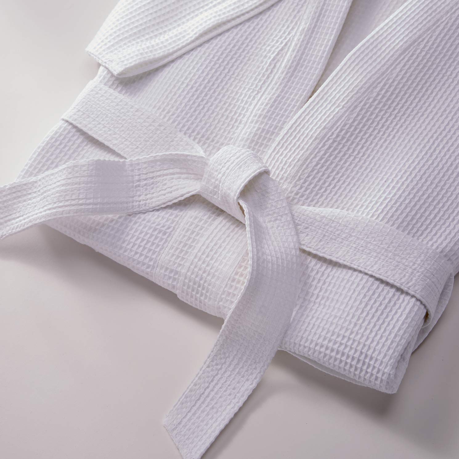 Luxury Marriott Waffle Kimono Robe - Premium Cotton Blend Hotel Bathrobe - One Size Fits Most - Soft White Spa Robe for Women & Men - Perfect for Hotels, Spas, and Home Relaxation