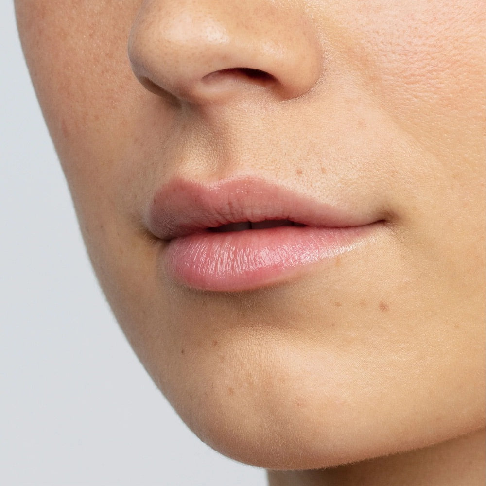 Antipodes Kiwi Seed Oil Lip Conditioner 4g - Organic, Hydrating Lip Balm for Dry, Chapped Lips - Perfect for Winter Care & Daily Moisturizing