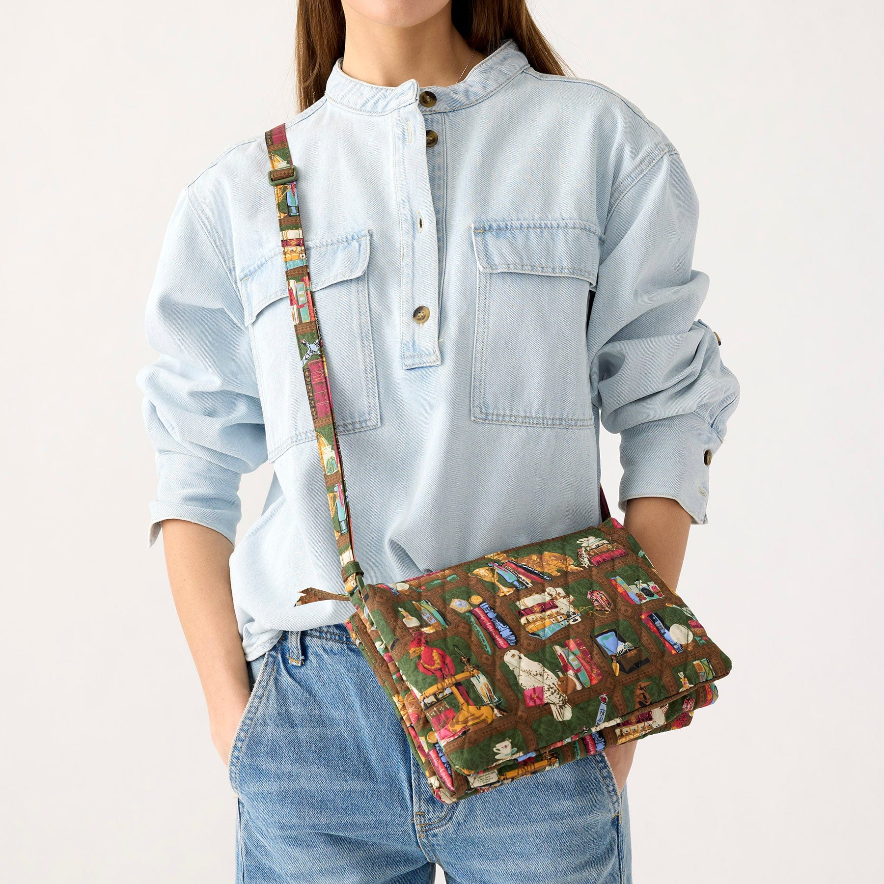 Harry Potter™ Foxbury Crossbody Bag - Authentic Hogwarts Inspired Purse for Women & Girls - Perfect for Cosplay, Halloween, and Daily Use