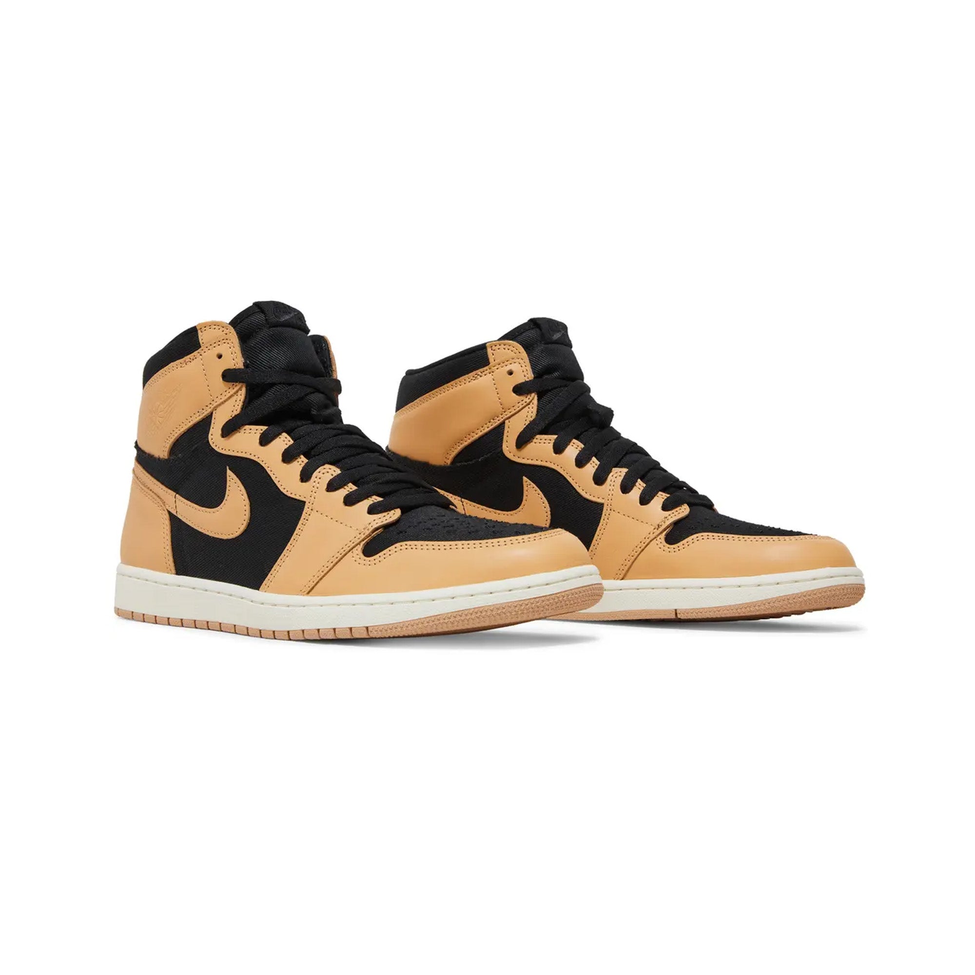 Air Jordan 1 Retro High OG 'Heirloom' Sneakers (2022) - Men's Basketball Shoes for Streetwear & Casual Style