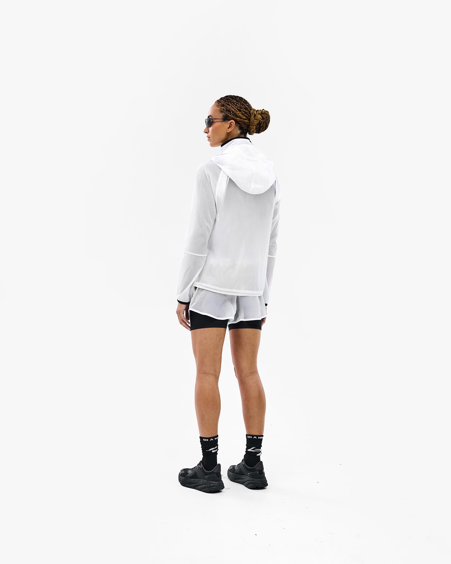 247 Fly Running Jacket for Men & Women - Lightweight Waterproof Windbreaker - Reflective White Outdoor Sports Jacket - Perfect for Jogging, Hiking, Cycling & Night Running