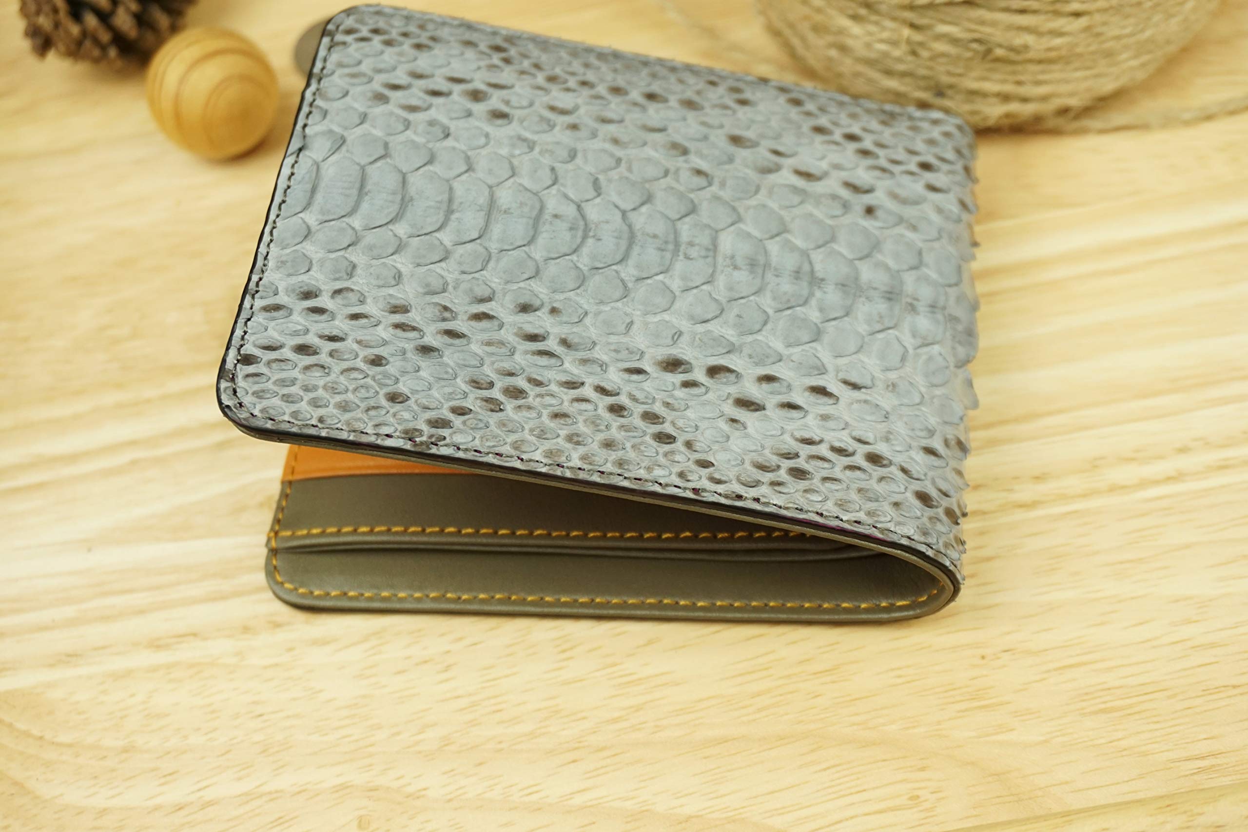 Premium Grey Python Leather Wallet for Men - Genuine Full Grain Python Skin Bifold Billfold - Stylish & Durable Men's Accessory - Perfect for Everyday Use, Business & Travel