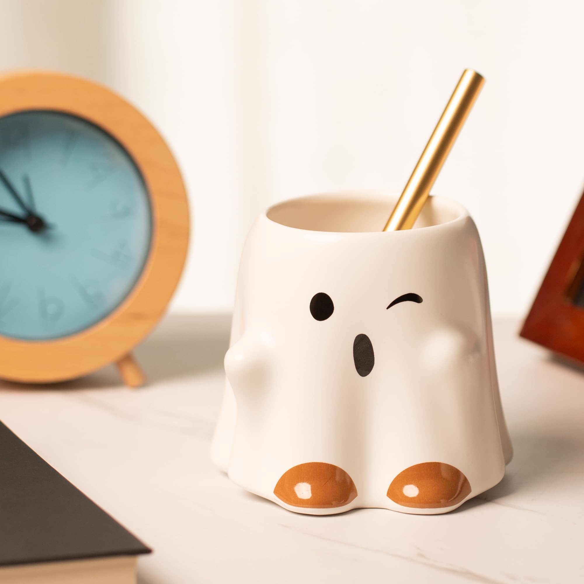 Spooky Halloween Ghost Mug - 14oz Cute Ghost-Shaped Coffee Cup with Lid - Perfect for Halloween Decor, Gifts & Pumpkin Spice Lattes