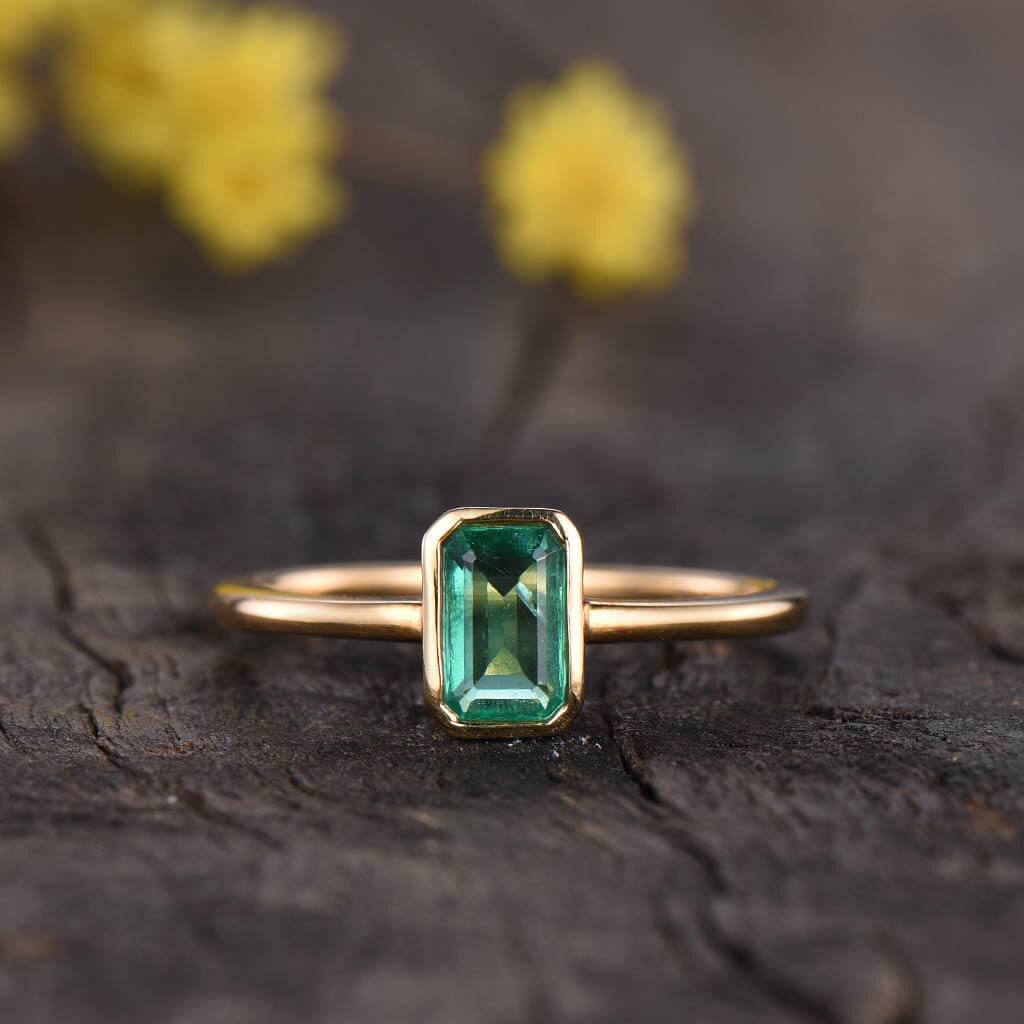 Natural Emerald Cut Solitaire Engagement Ring - 14K Gold Wedding Band for Women - Perfect for Proposals, Anniversaries & Special Occasions
