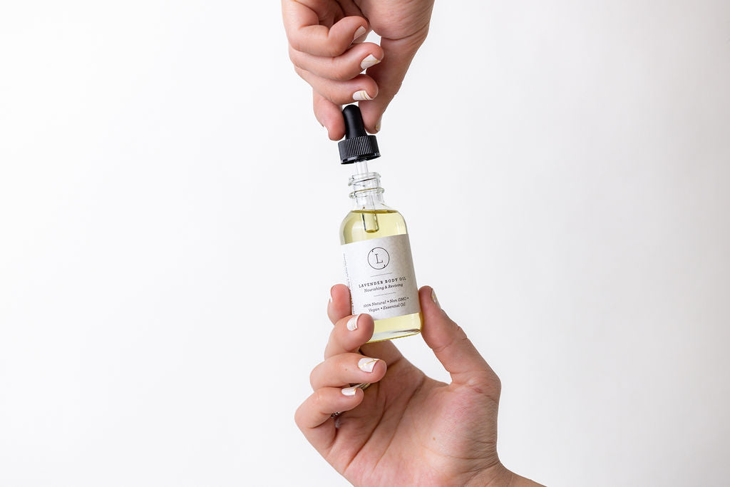 Lavender Body Oil for Dry Skin - 100% Natural Hydrating & Moisturizing Body Oil for Relaxation & Massage - Perfect for Aromatherapy, Spa & Self-Care