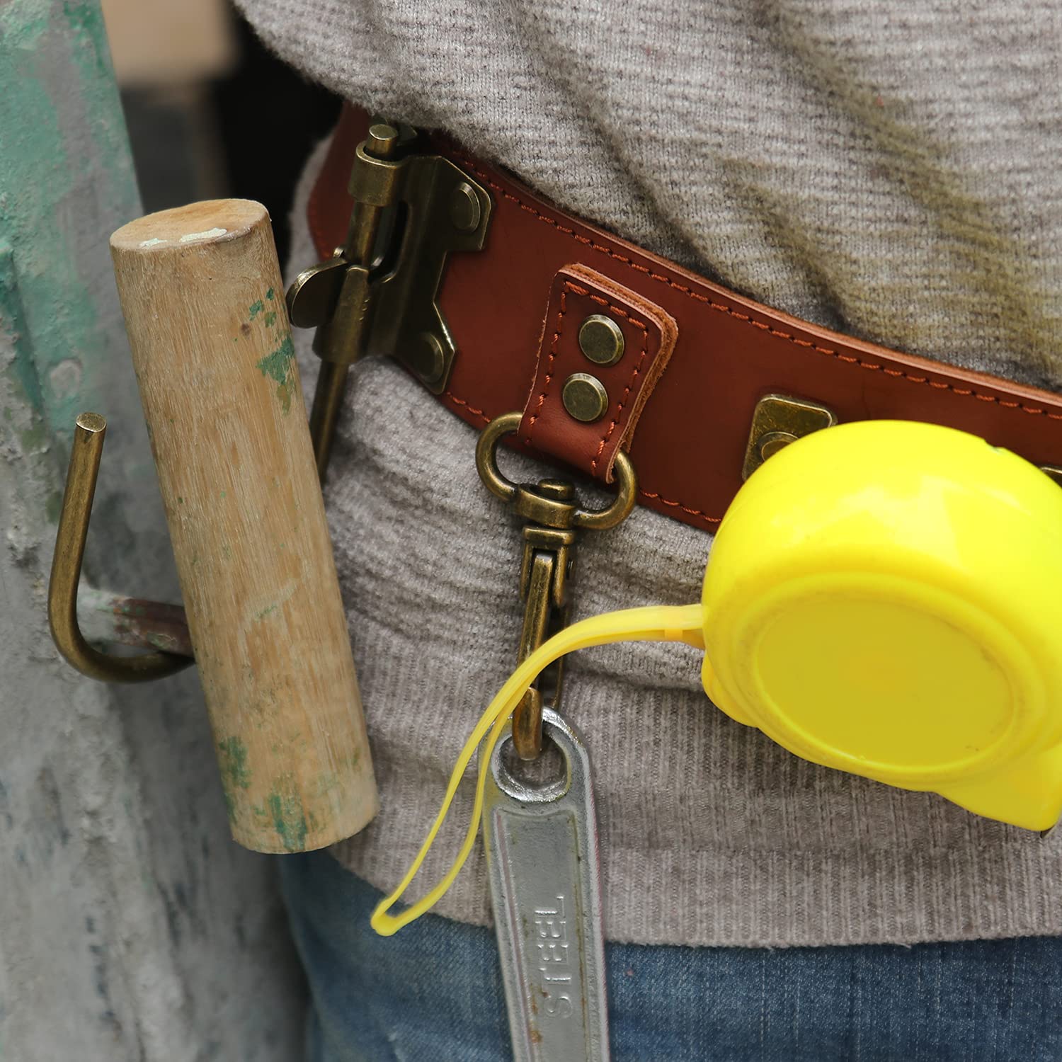TOURBON Adjustable Tool Belt with Hooks - Hammer, Hatchet, Tape Measure & Drill Holster for Carpenters, Construction Workers & DIY Enthusiasts | Heavy Duty Work Belt for Home Improvement & Job Site Use