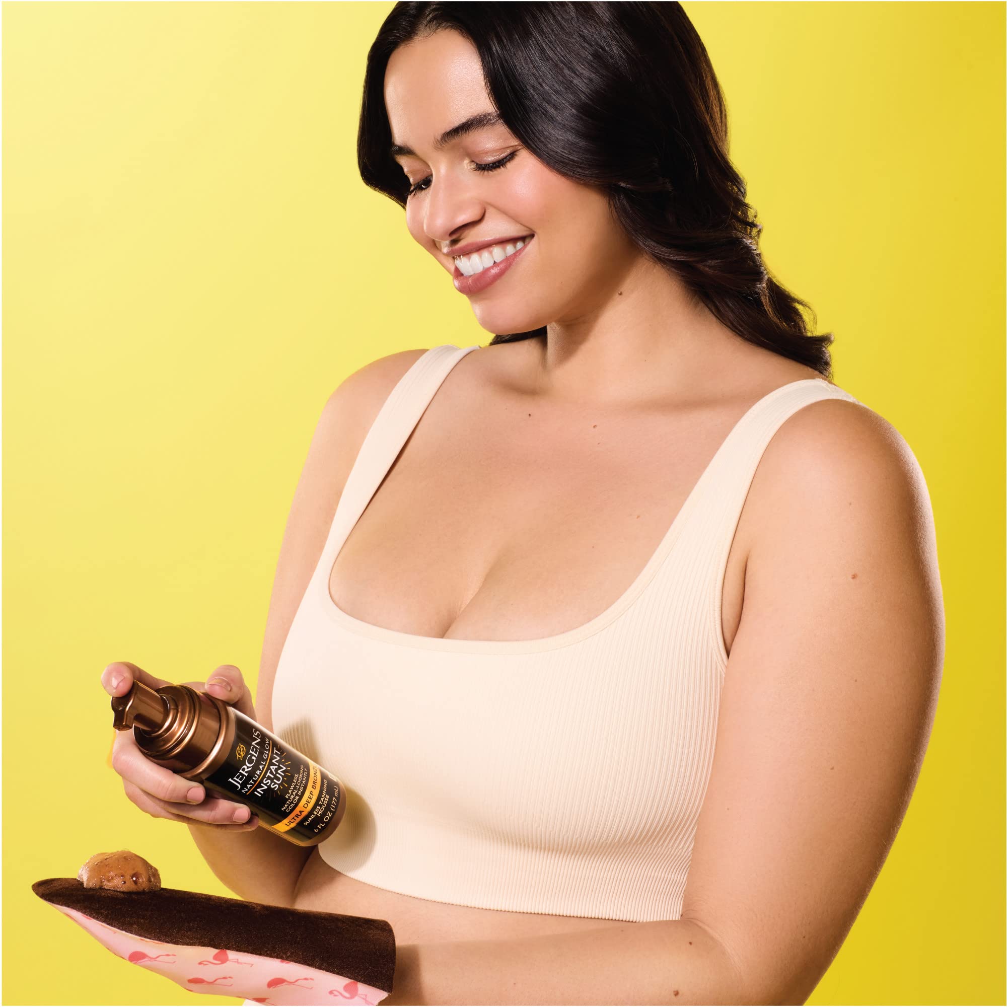 Jergens Natural Glow Instant Sun Body Mousse - Self Tanner for Ultra Deep Bronze Tan, Sunless Tanning Body Bronzer - Natural Looking Fake Tan for Legs, Arms & Face - 6 Oz for Summer, Vacations & Special Occasions