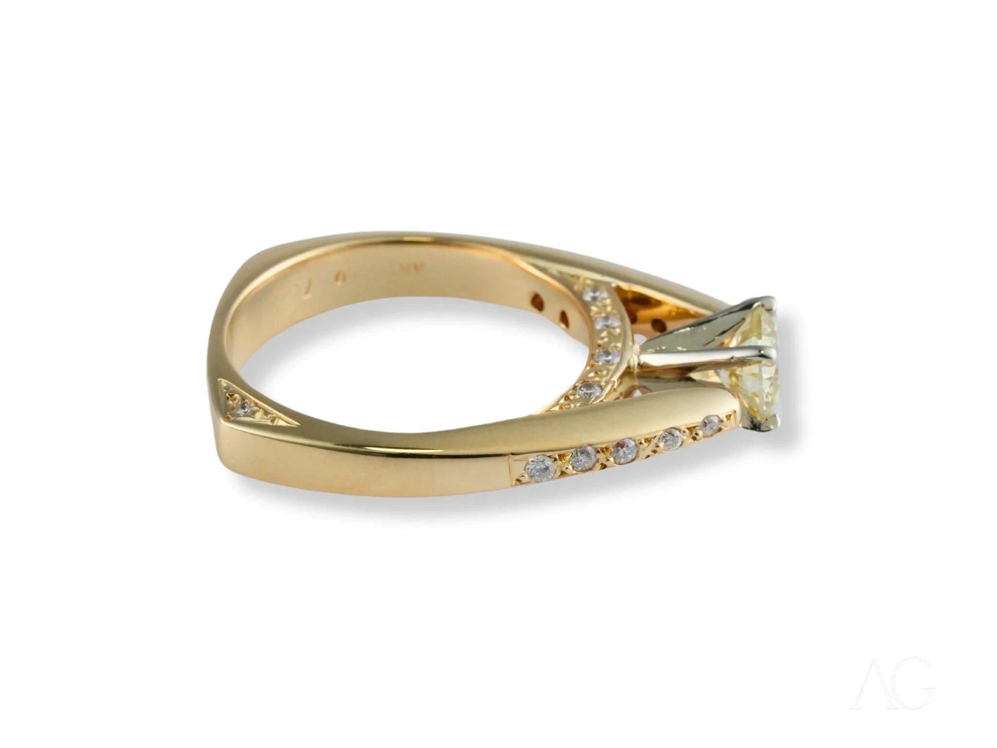 Embrace of Light Engagement Ring - Elegant Solitaire Diamond Ring for Women, 14K White Gold Wedding Band, Perfect for Proposals, Anniversaries & Romantic Occasions