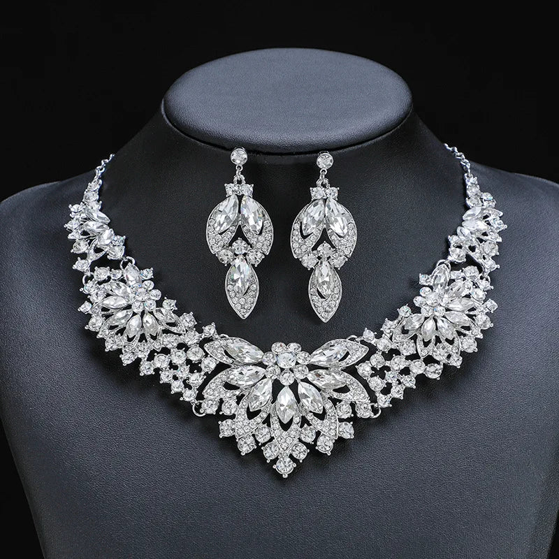 Vintage Leaf and Flower Necklace Set - 2 Piece Luxury Jewelry for Women, Wedding Accessories, Bridal Party Gifts, Anniversary & Special Occasion Jewelry