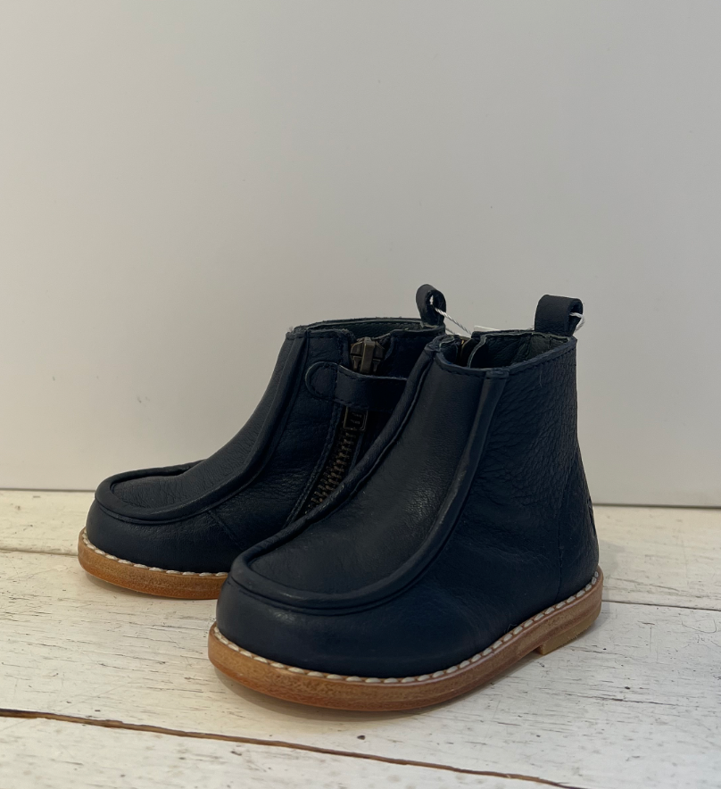 Bonpoint Navy Leather Zipper Baby Booties - Soft & Stylish First Walkers for Newborns & Infants | Perfect for Special Occasions, Photo Shoots & Everyday Wear
