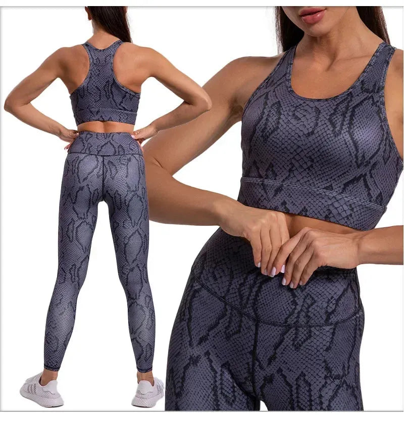 Leopard Print Yoga Set for Women - Quick Dry Fitness Tracksuit with Matching Pants | Gym Workout Outfit for Yoga, Running & Activewear