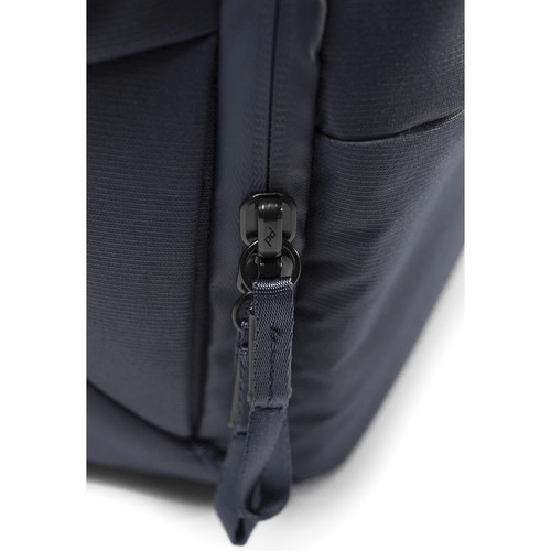 Peak Design Everyday Sling 6L V2 Camera Bag - Waterproof & Lightweight for DSLR, Mirrorless & Accessories - Perfect for Travel, Hiking & Street Photography (Midnight)