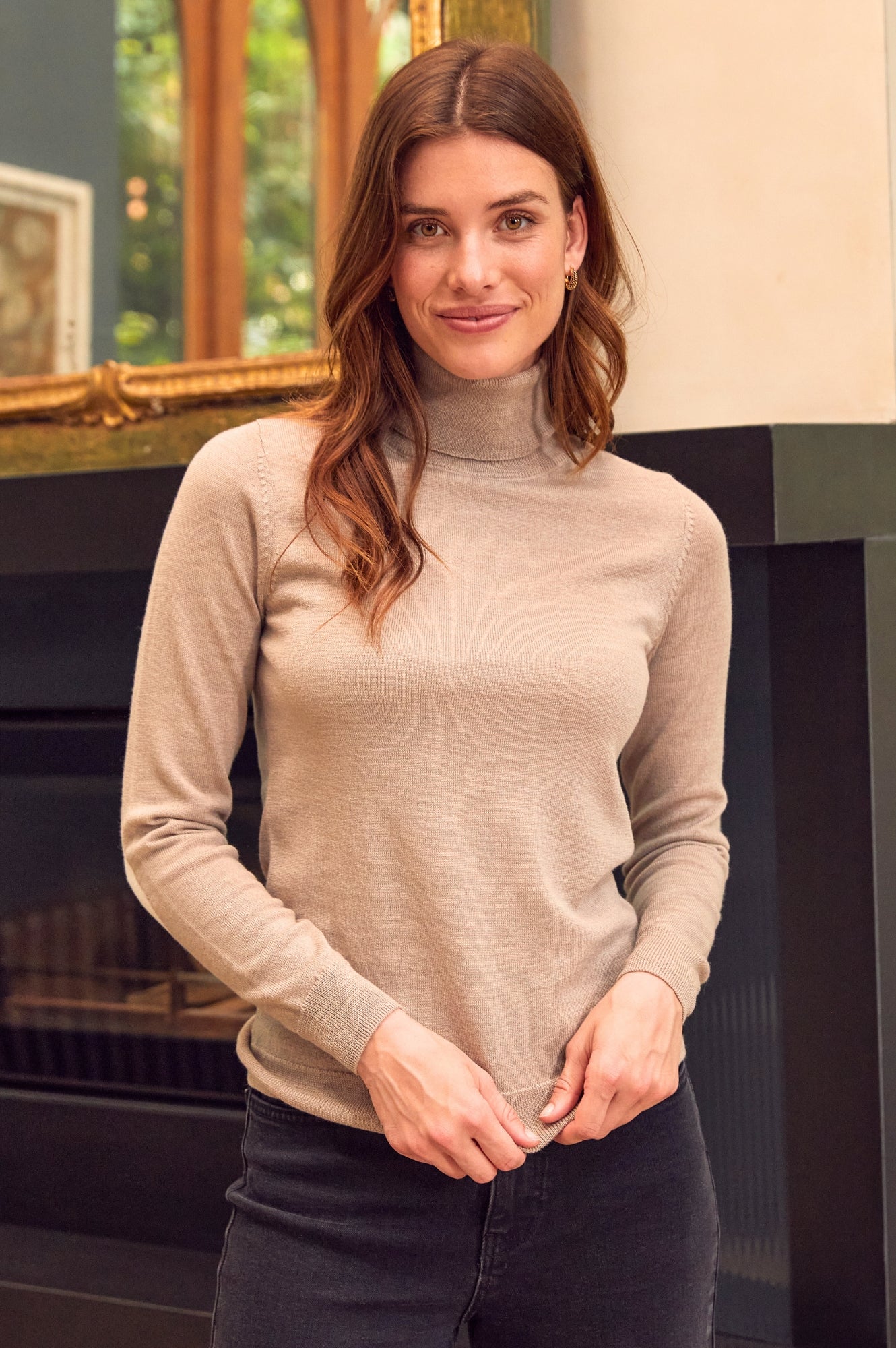 Premium Merino Wool Polo Neck Base Layer for Men & Women - Soft & Warm Thermal Undershirt in Taupe/Cream - Ideal for Hiking, Skiing & Outdoor Activities