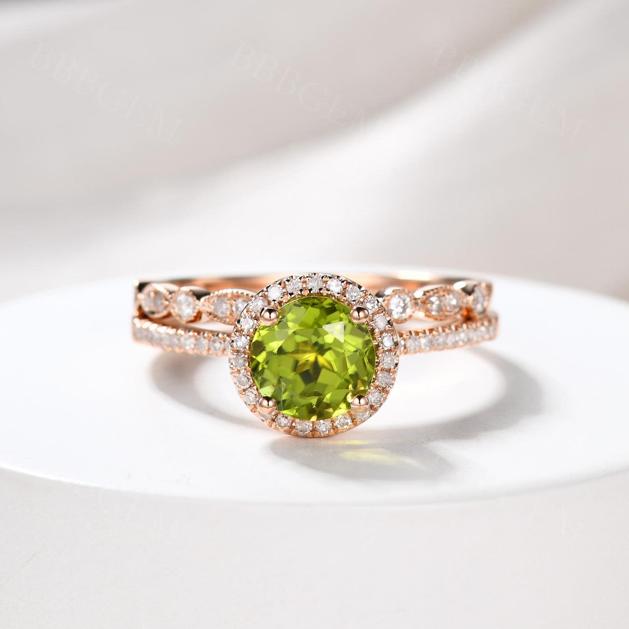 7mm Round Cut Peridot Engagement Ring Set with Diamond Wedding Band in 14K Yellow Gold - Perfect for Bridal Jewelry, Anniversary Gifts & Special Occasions
