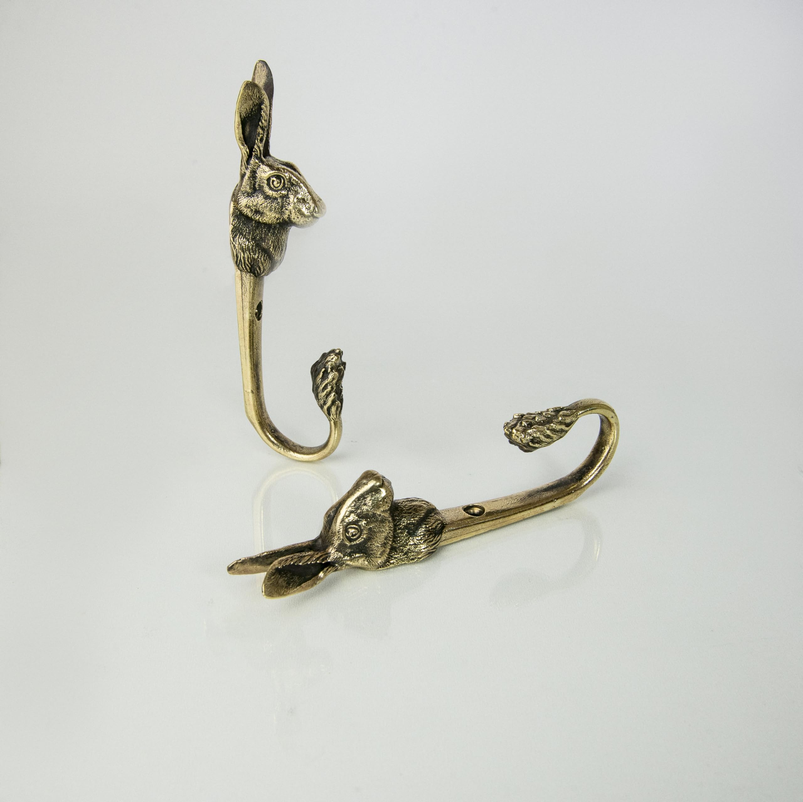 Handmade Brass Wall Hook with Forest Hare Design - Rustic Animal-Themed Decorative Hook for Coats, Towels, Hats & Bags - Unique Home Décor Accent for Entryway, Bathroom or Bedroom Organization