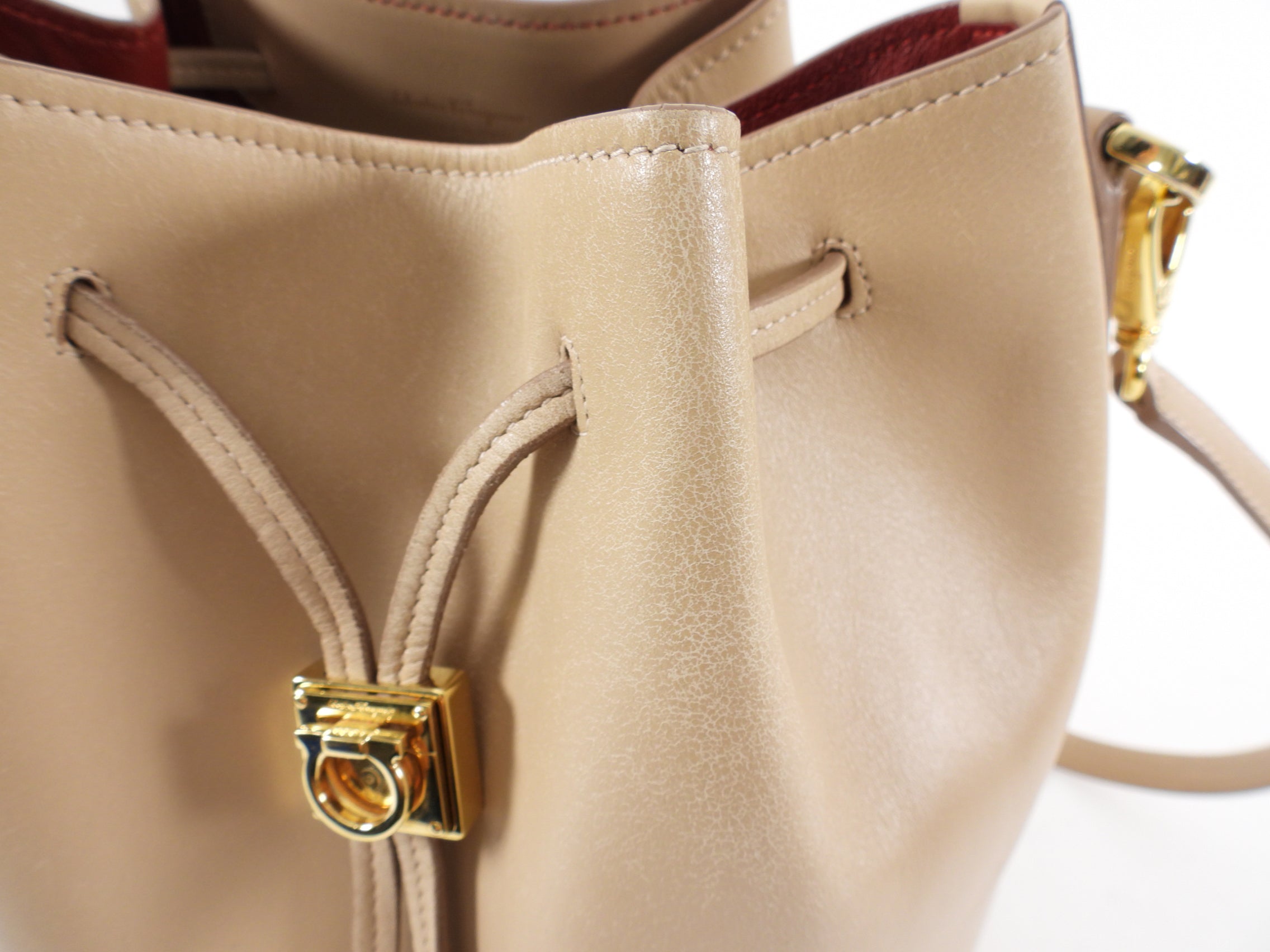 Ferragamo Sansy Light Beige Leather Two-Way Bucket Bag for Women | Luxury Designer Handbag for Work, Travel & Everyday Use