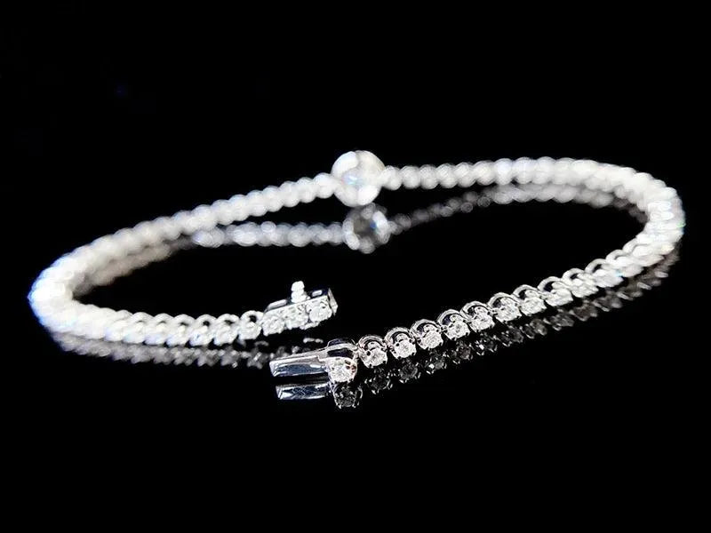 18K White Gold Diamond Bracelet for Women - Luxury Round Design Real Natural Diamond Engagement Wedding Jewelry Gift (Perfect for Anniversaries, Proposals & Special Occasions)