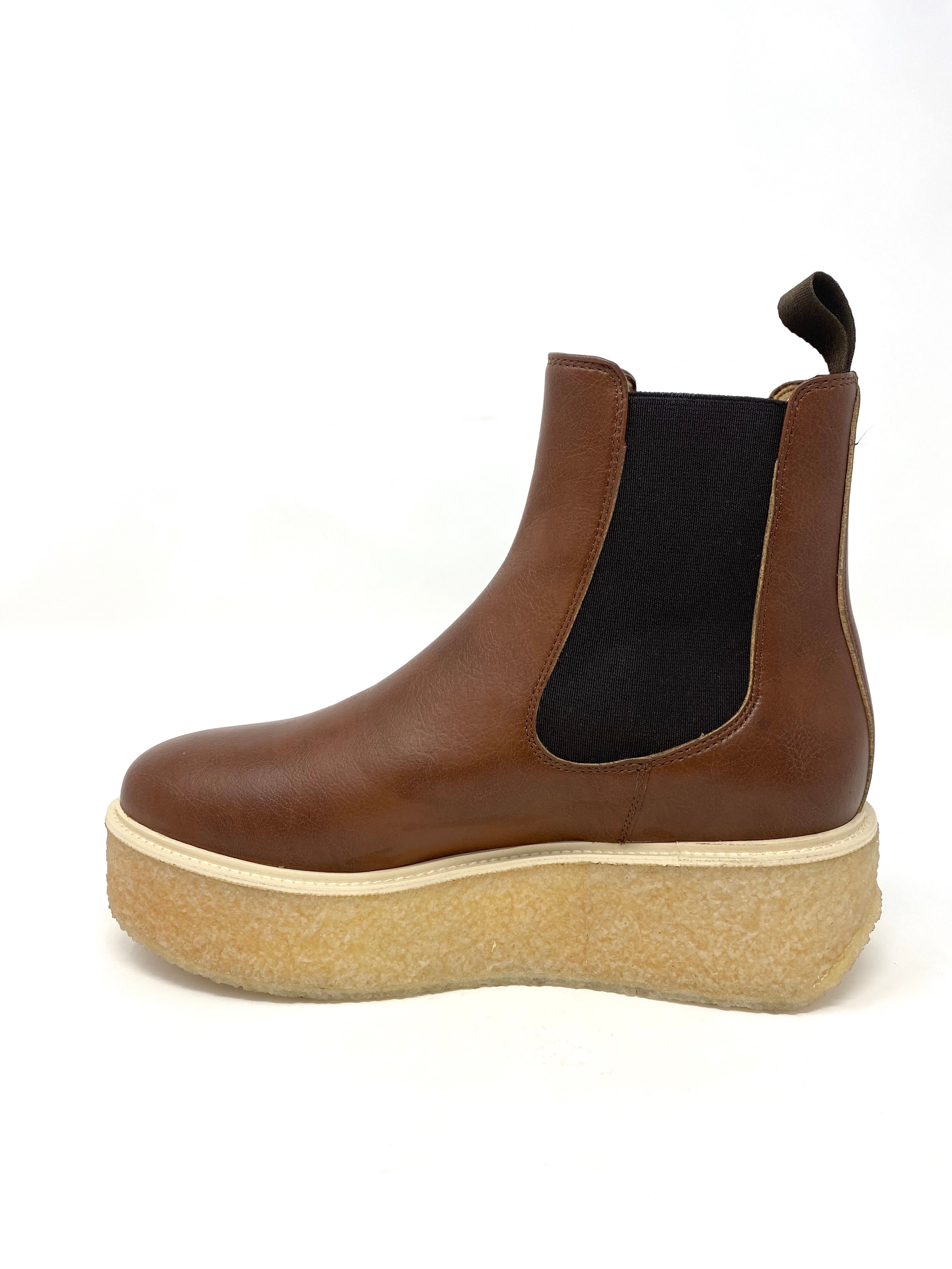 Novacas Whitney Platform Boot in Tan - Stylish & Comfortable Women's Ankle Boots for Fall & Winter Fashion
