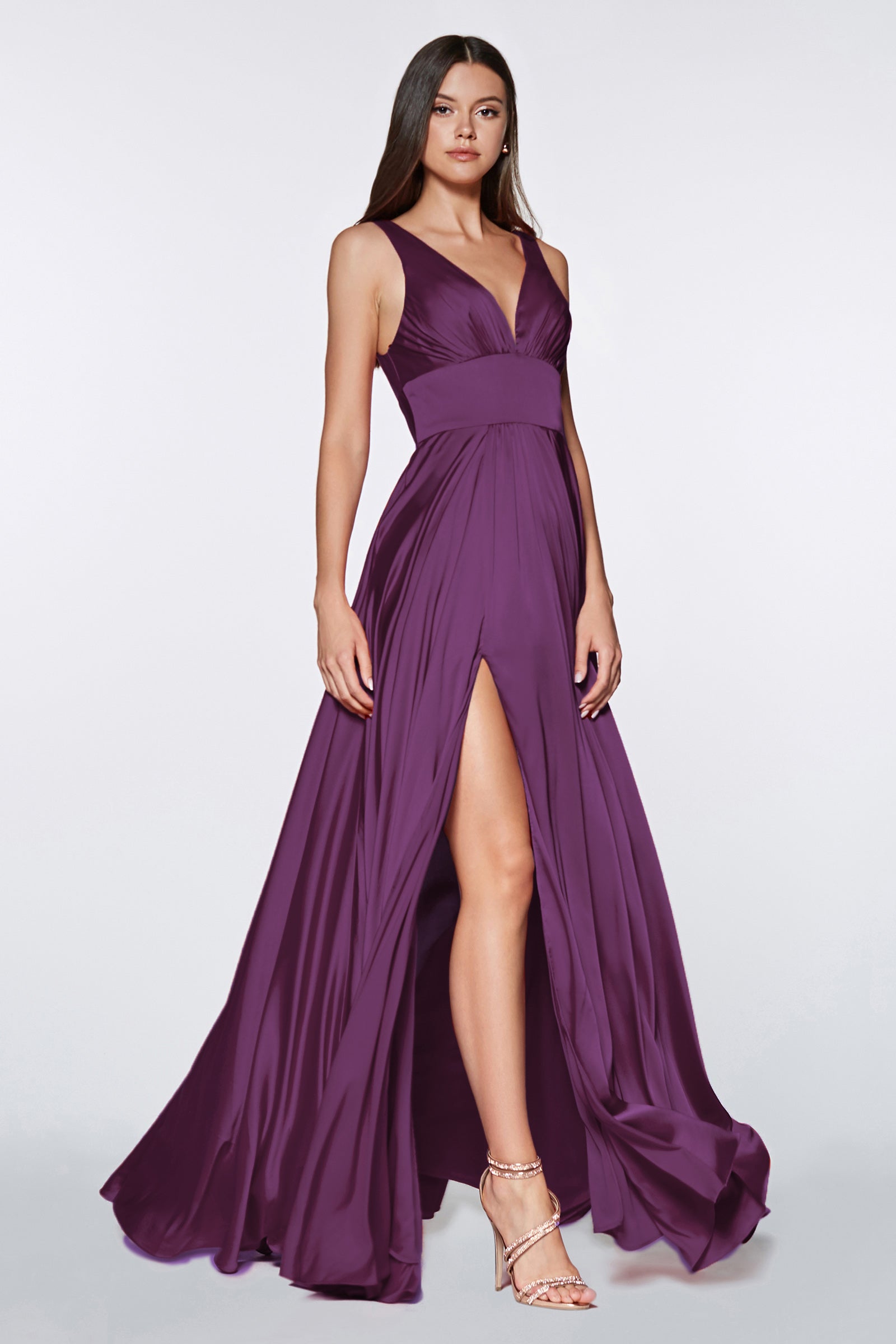 Elegant Plus Size Chiffon A-Line Pleated V-Neck Dress for Women (Sizes 18-24) - Perfect for Weddings, Parties & Special Occasions