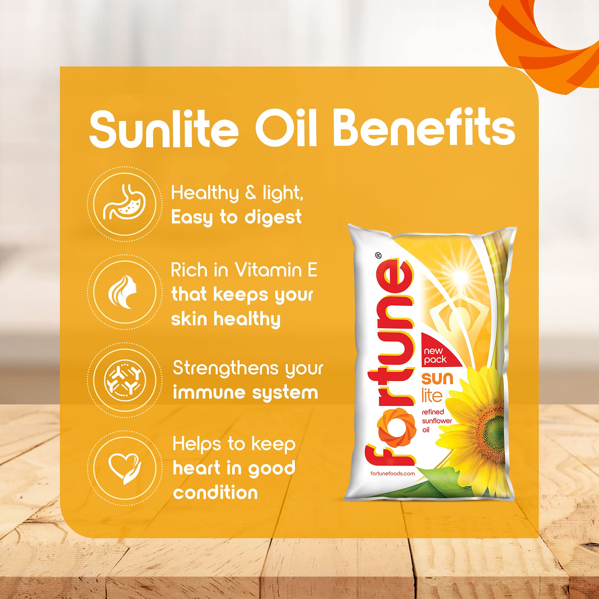 Premium Fortune Sunlite Refined Sunflower Oil - 870/910g Pouch (Weight May Vary) | Healthy Cooking Oil for Frying, Baking & Salad Dressing | Non-GMO, Cholesterol Free