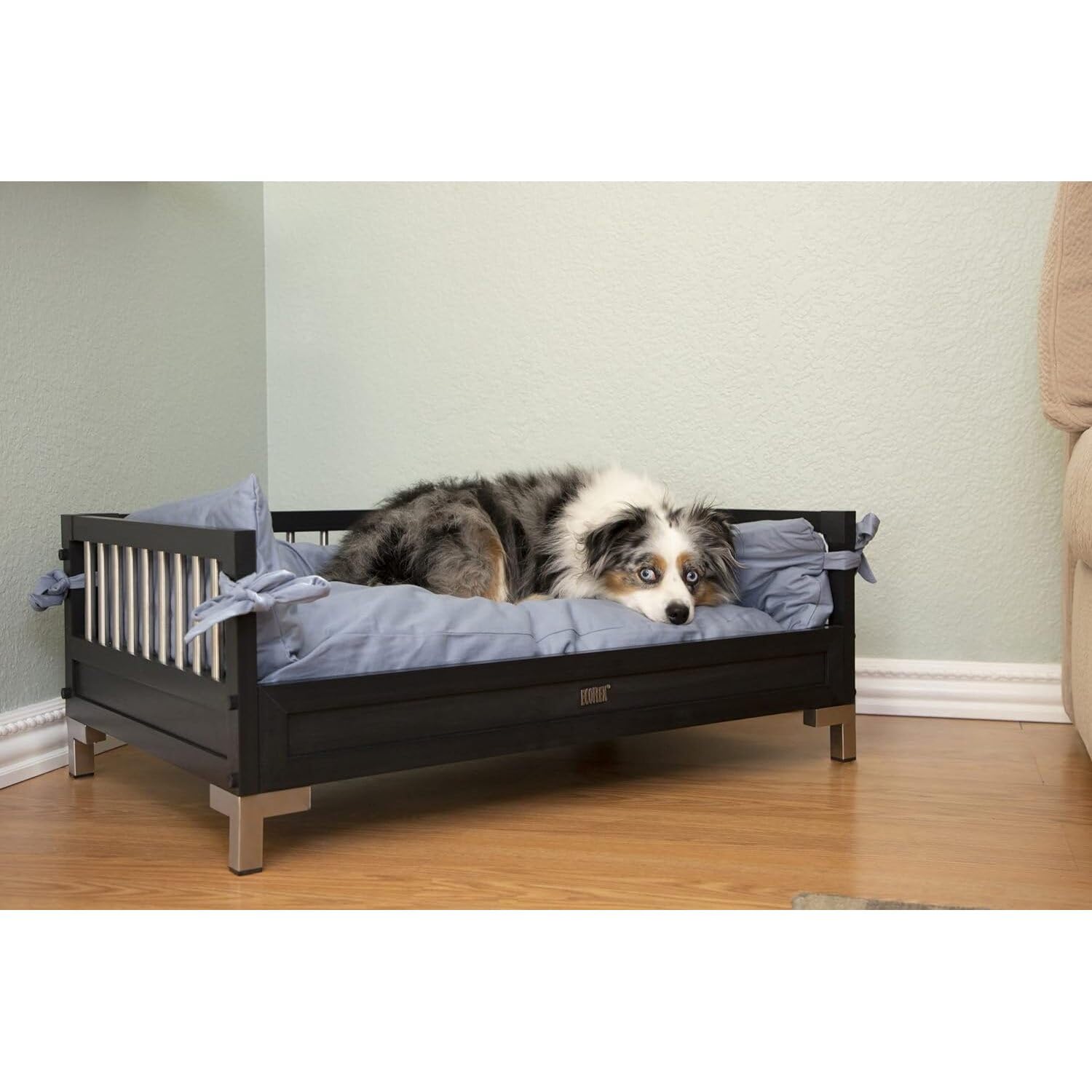 New Age Pet ECOFLEX Manhattan Raised Dog Bed with Cushion - Waterproof & Orthopedic Support for Extra Large Dogs - Espresso Brown - Perfect for Indoor & Outdoor Use in Living Room, Patio or Kennel